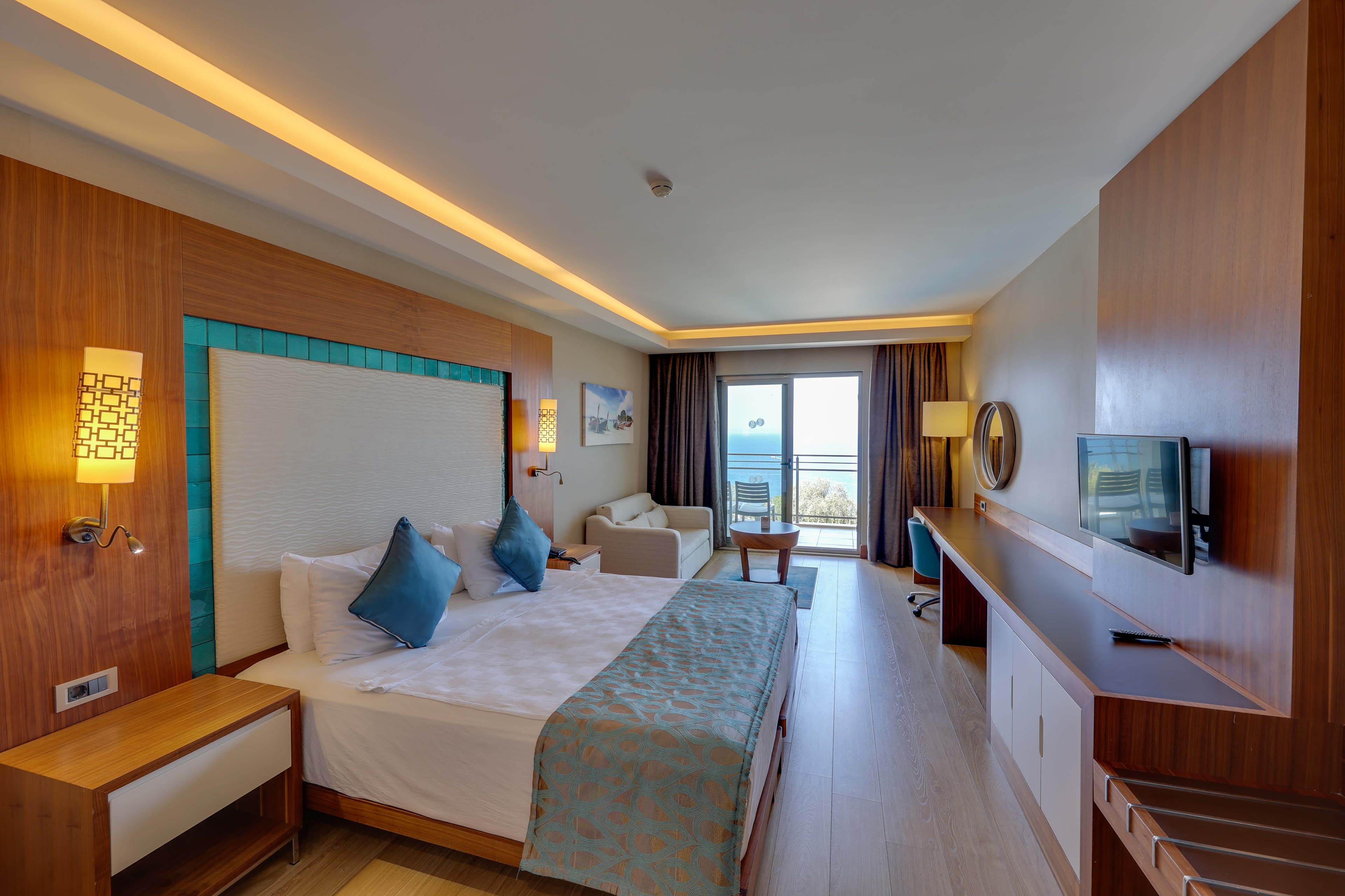 Ramada Hotel & Suites by Wyndham Kusadasi Ansicht 4