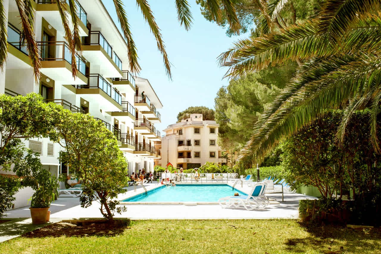 Guya Wave Hotel Ansicht 2