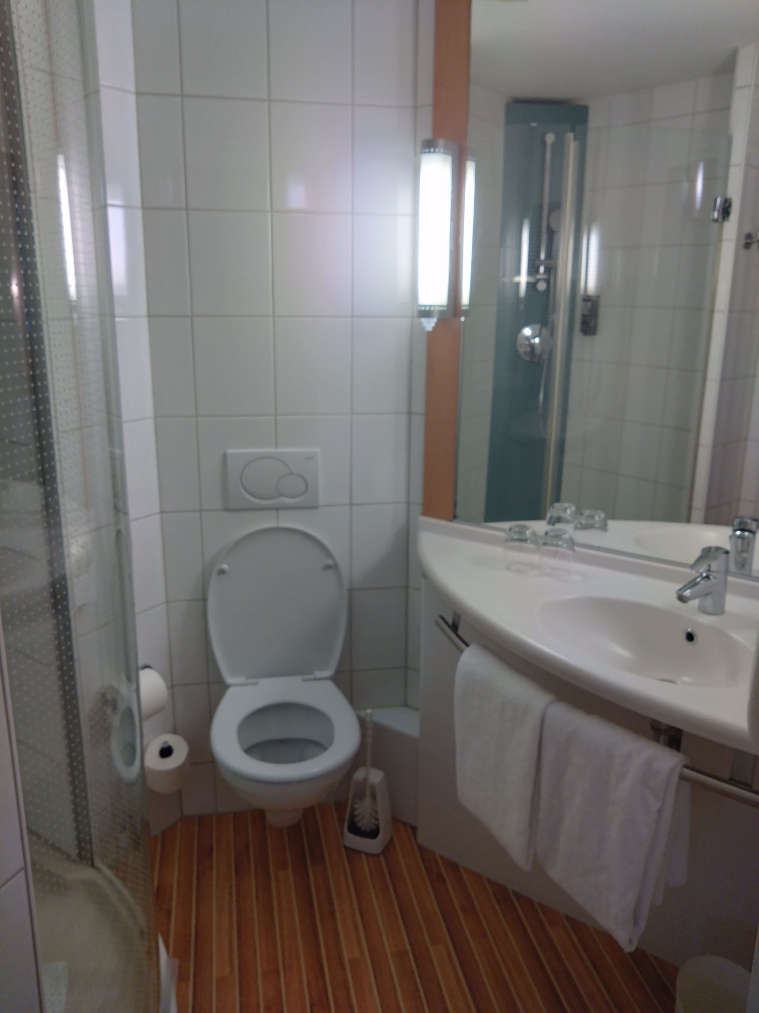 Hotel Ibis Basel Bahnhof Ansicht 5