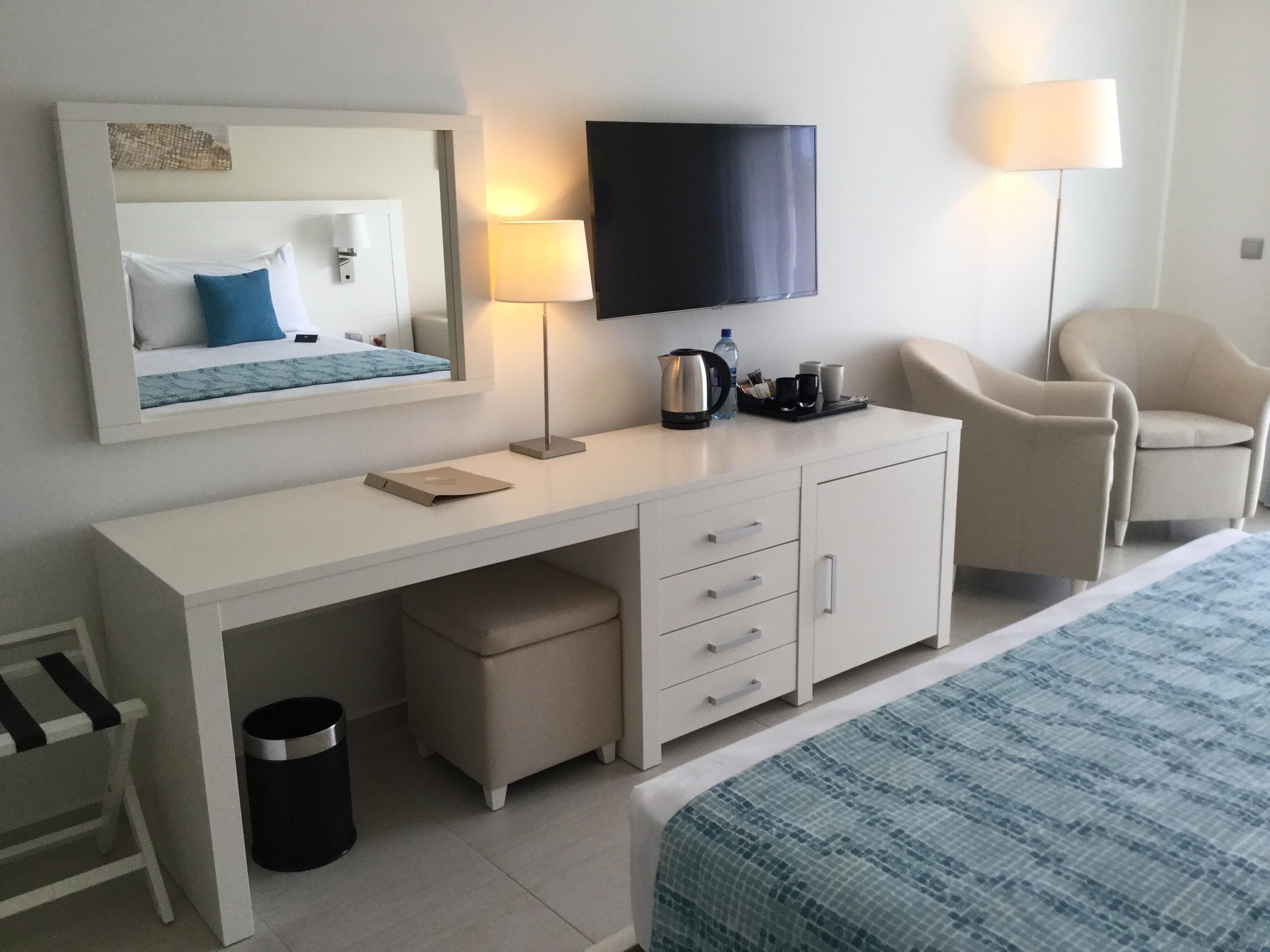 Meliá Laguna Beach Ansicht 6