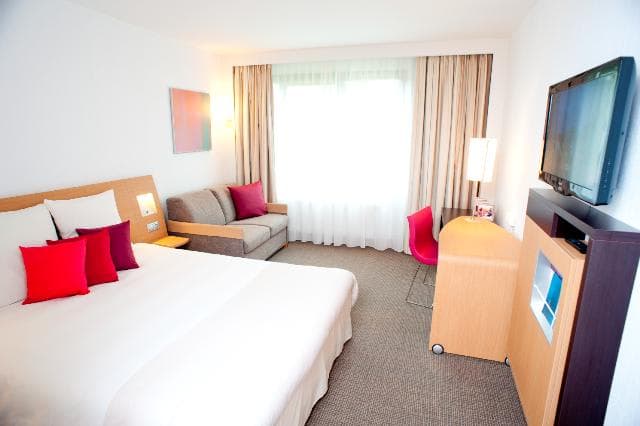 Hotel Novotel Wroclaw Ansicht 4
