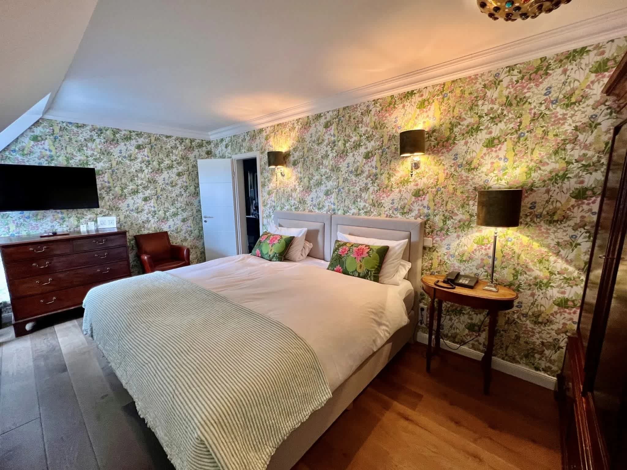 Hotel Ashleys Garden Ansicht 4