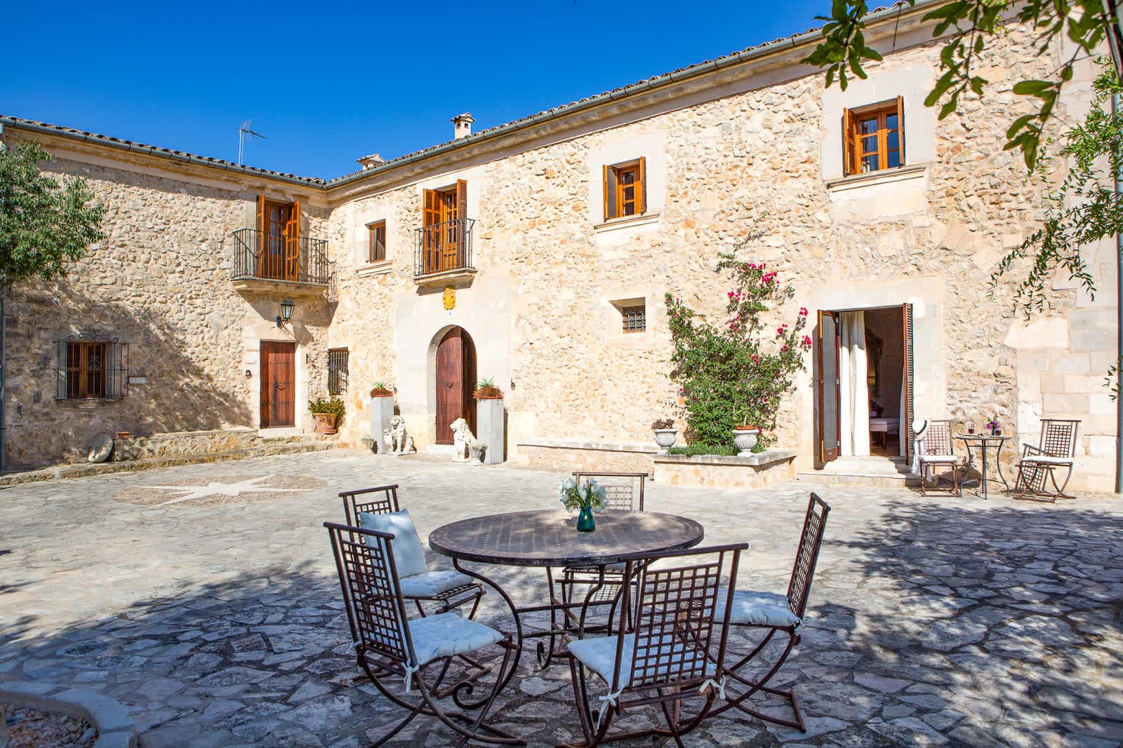 Hotel Font i Roig Ansicht 3