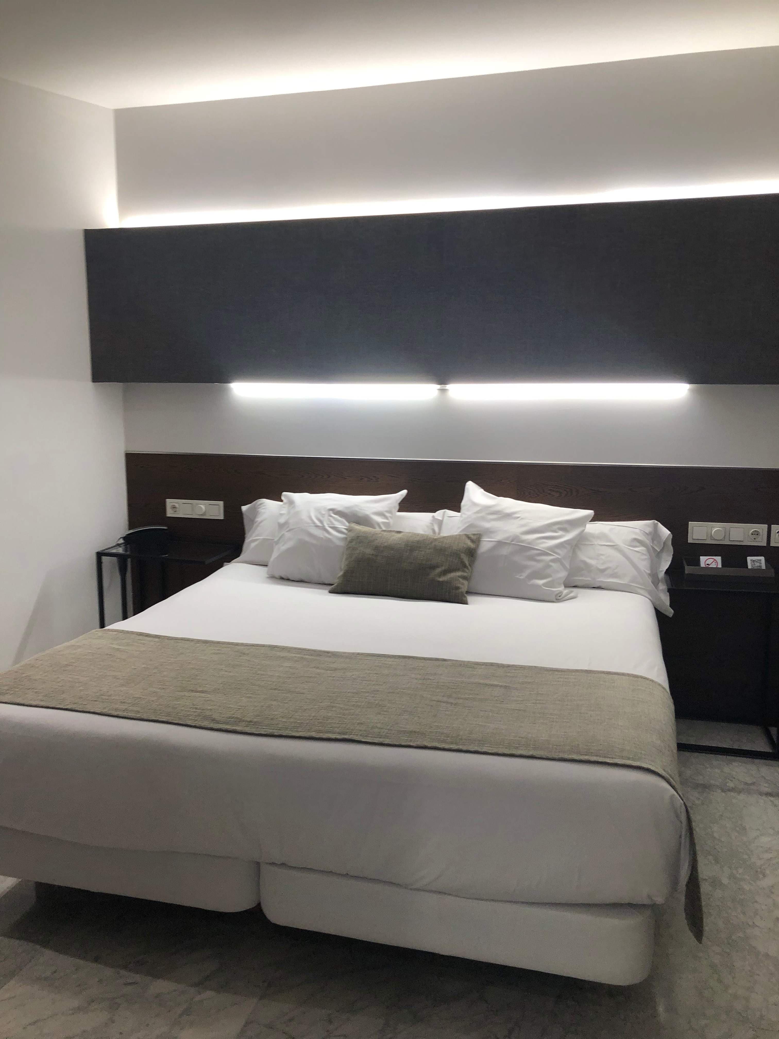 Hotel Avenida Ansicht 2