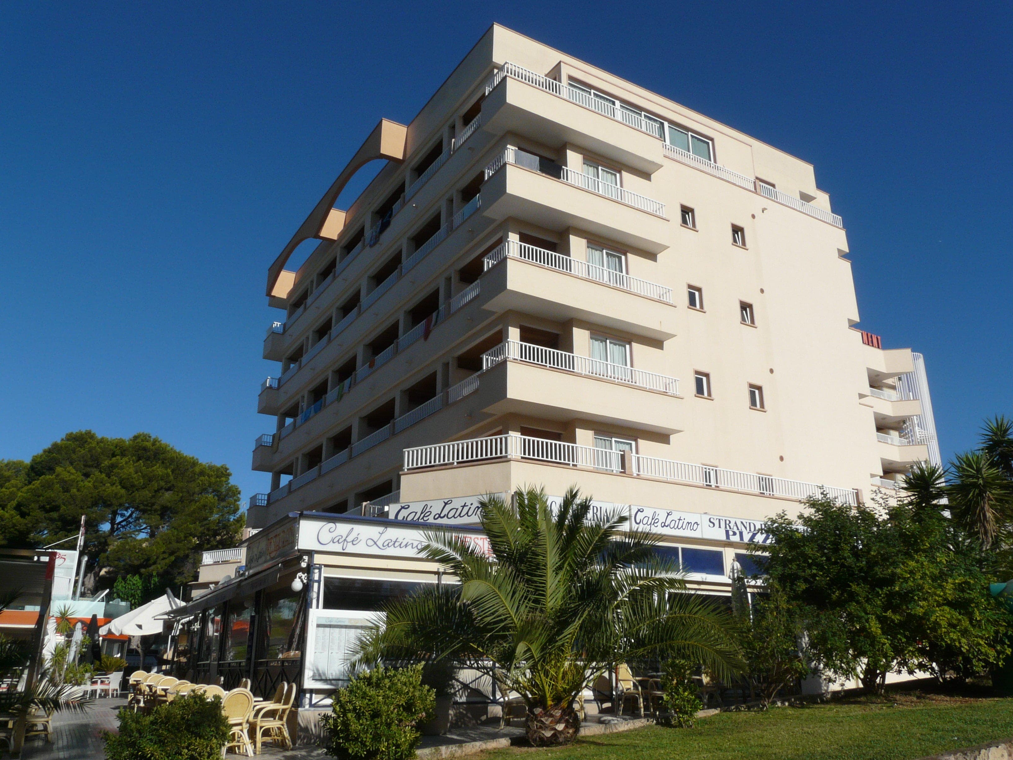 Ponent Apartamentos
