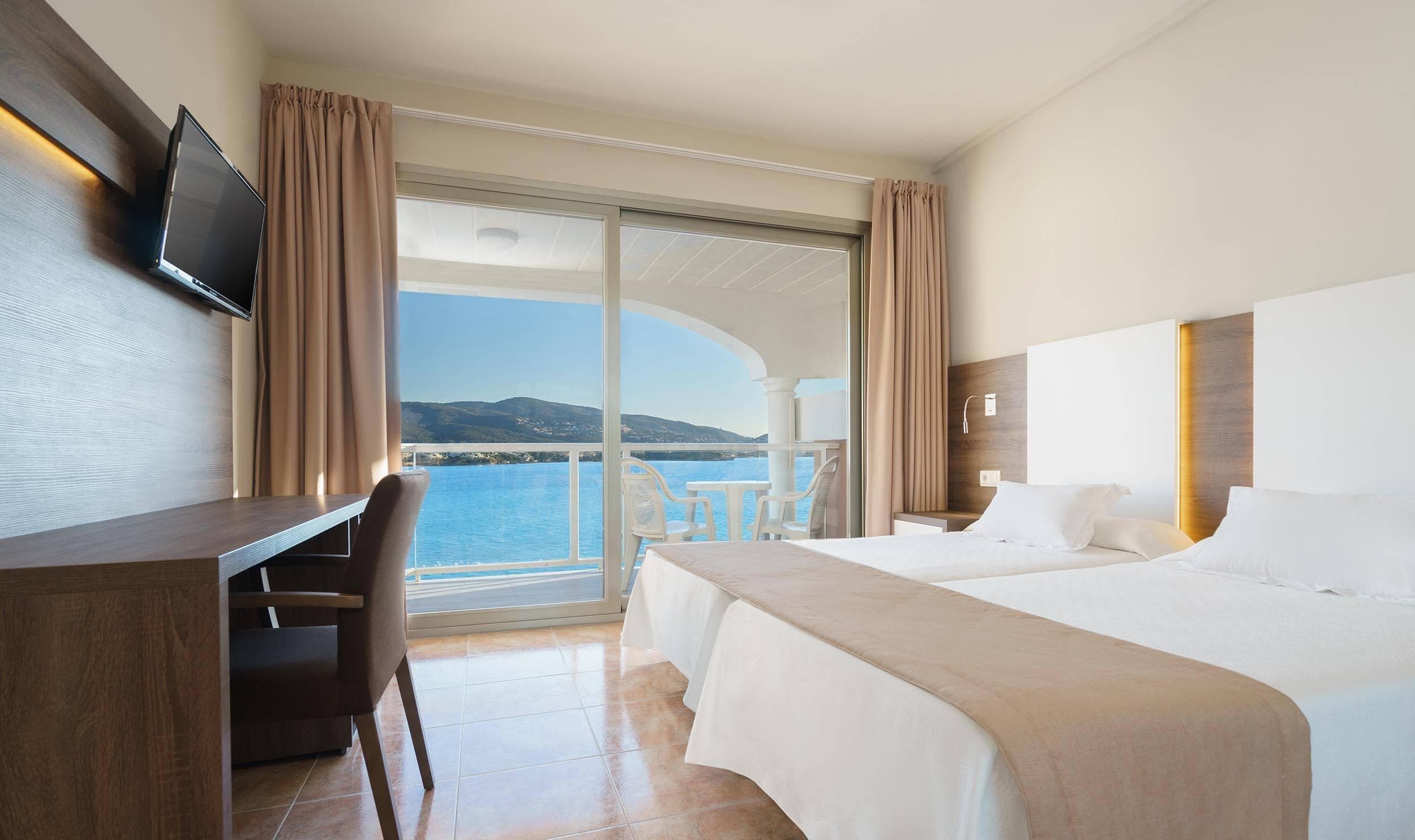 Seramar Hotel Comodoro Playa Ansicht 4