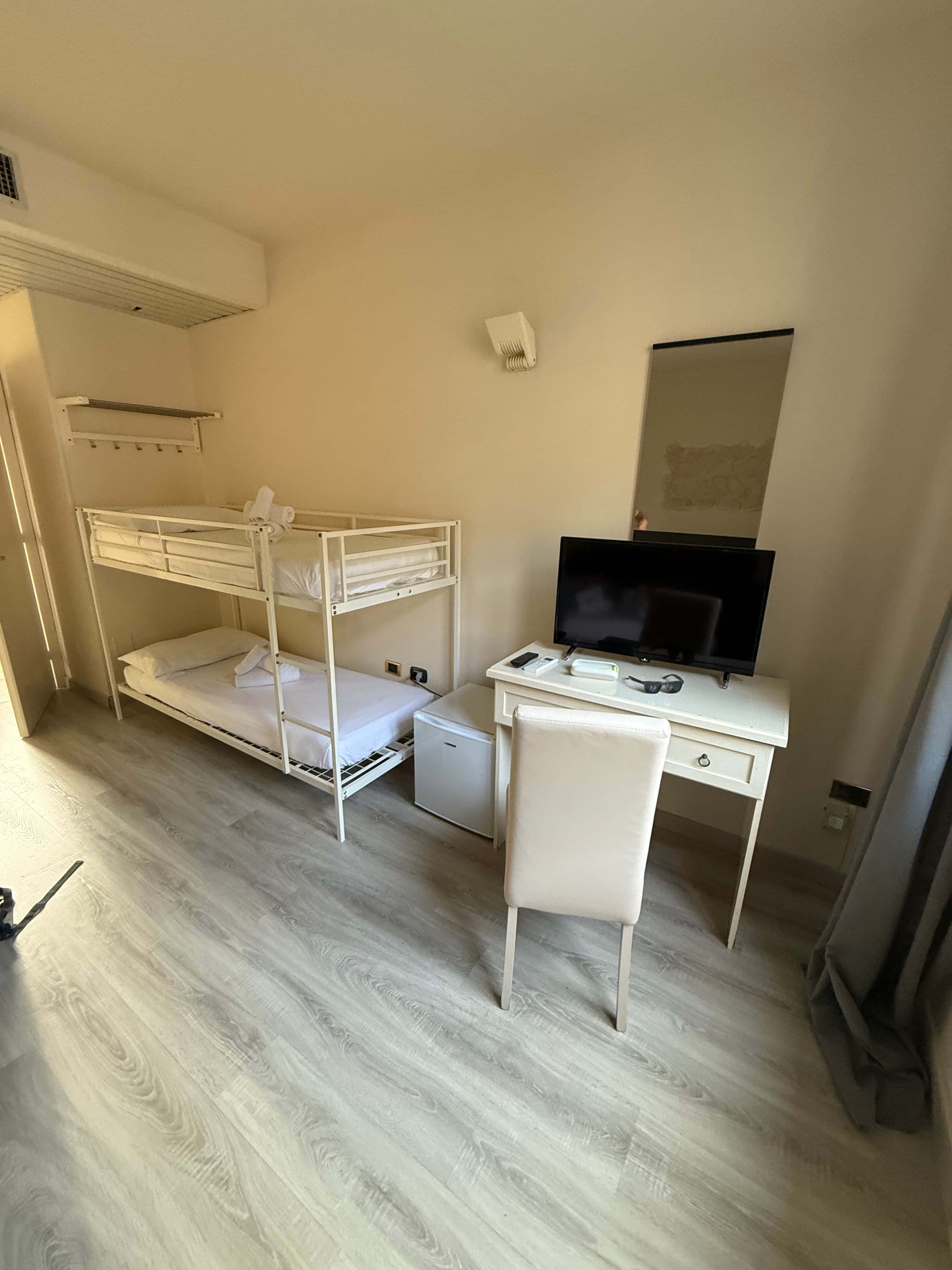 Hotel Monti Ansicht 5