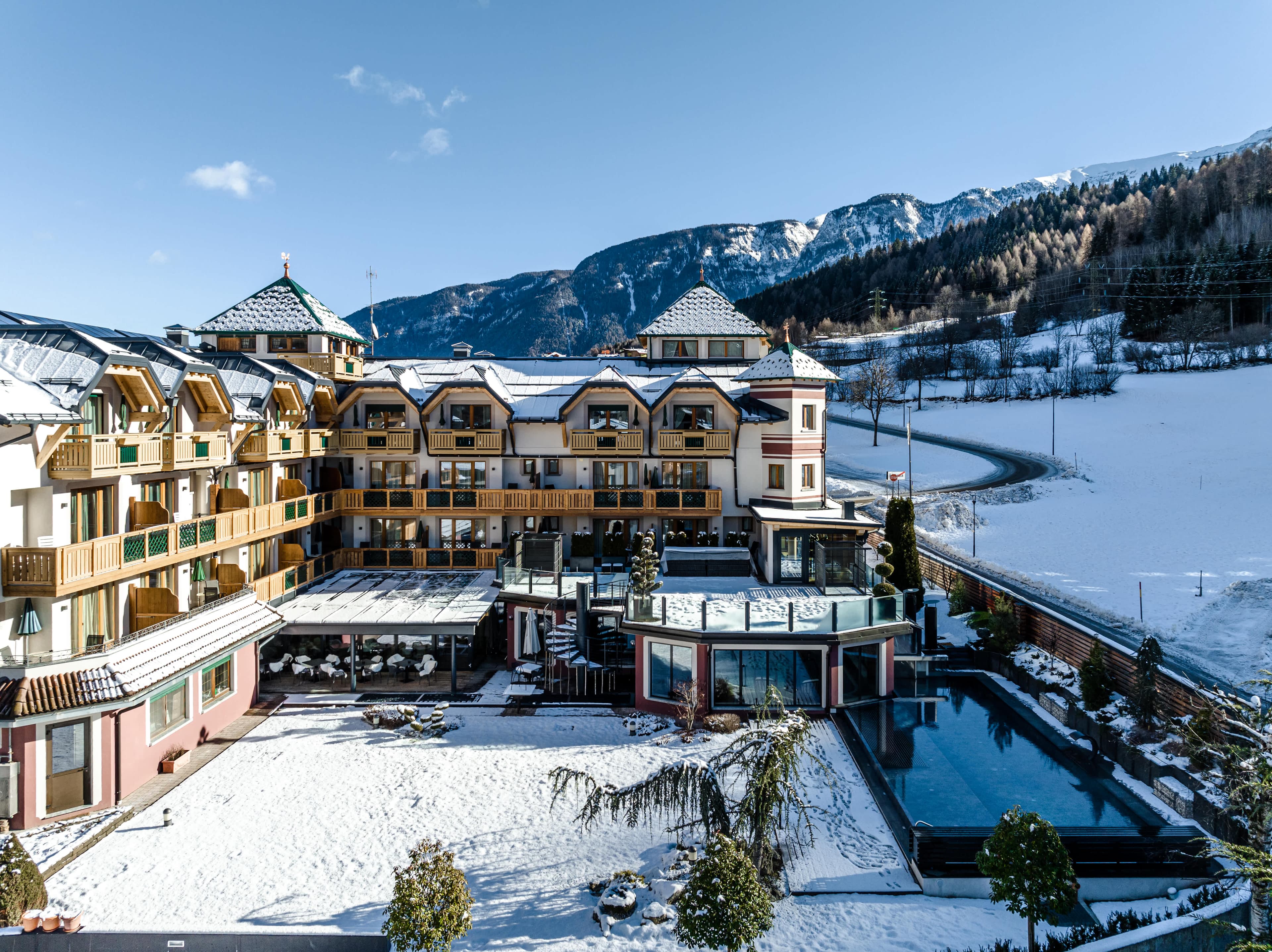 Tevini Dolomites Charming Hotel Ansicht 2