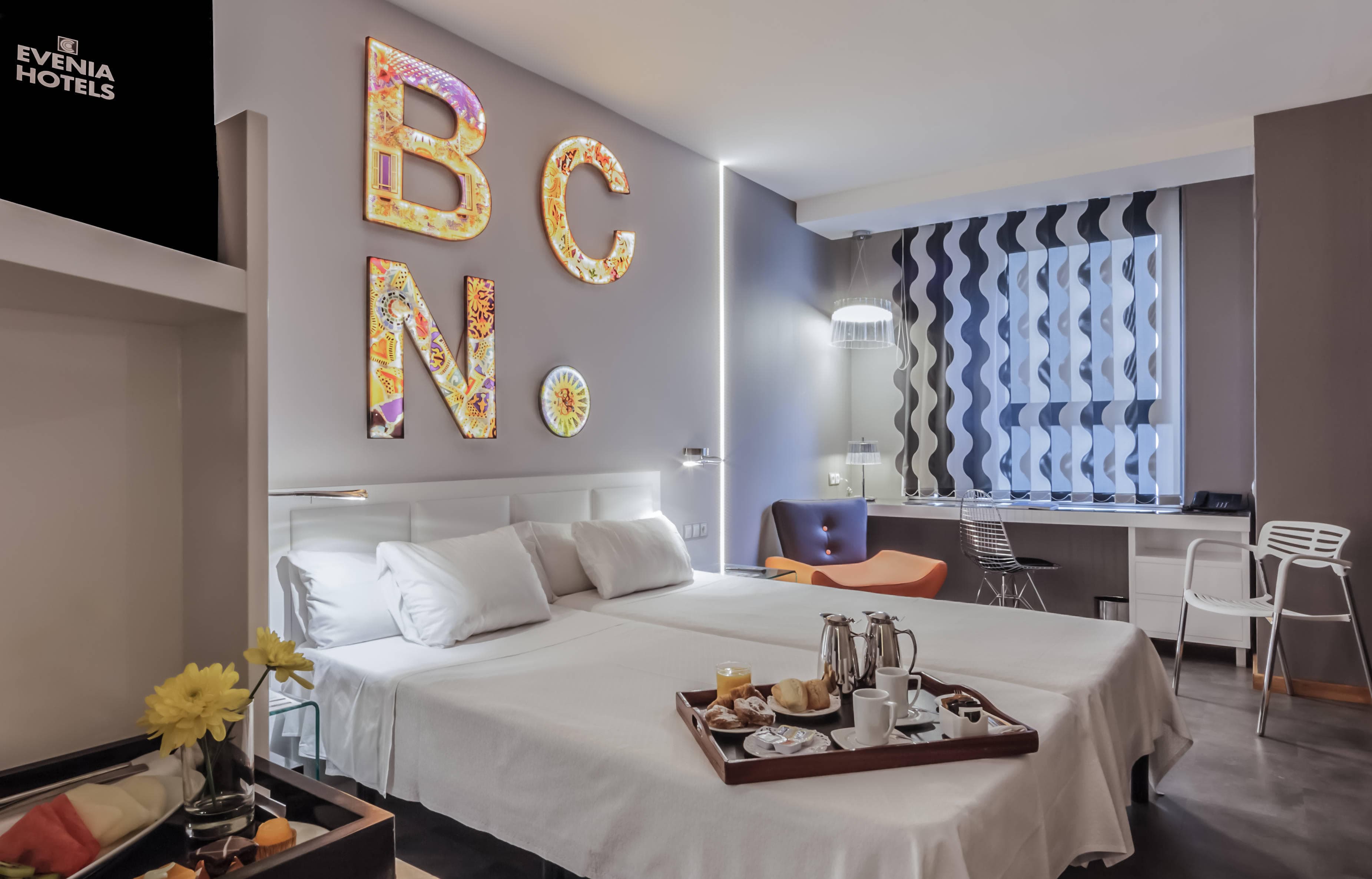 Hotel Evenia Rosselló Ansicht 4