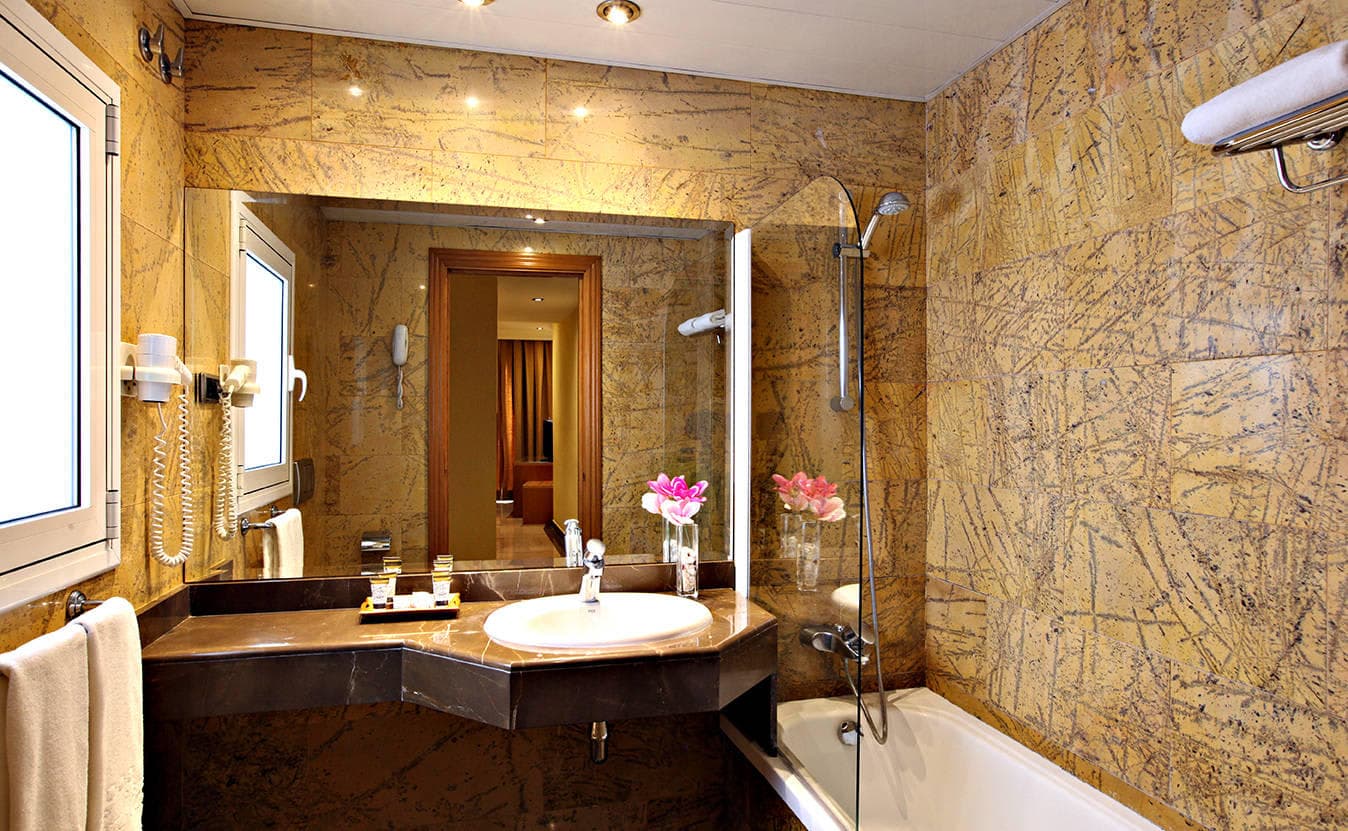 Hotel Nouvel Ansicht 6