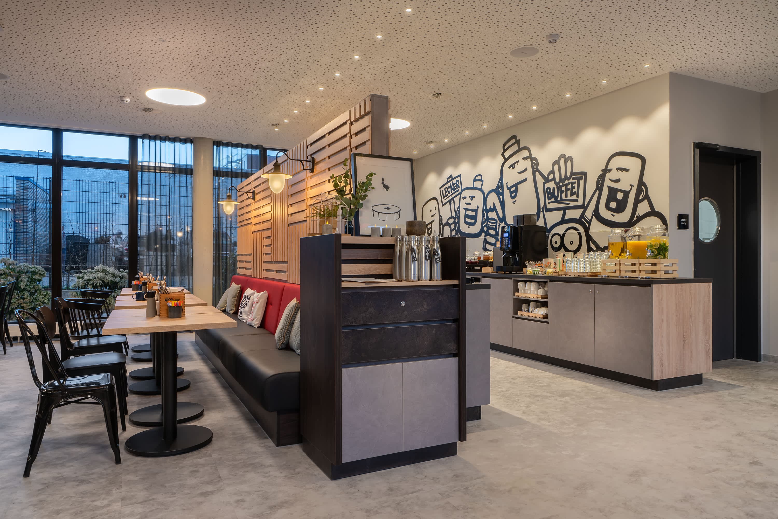 Holiday Inn - the niu Keg Hamburg Ost Ansicht 6