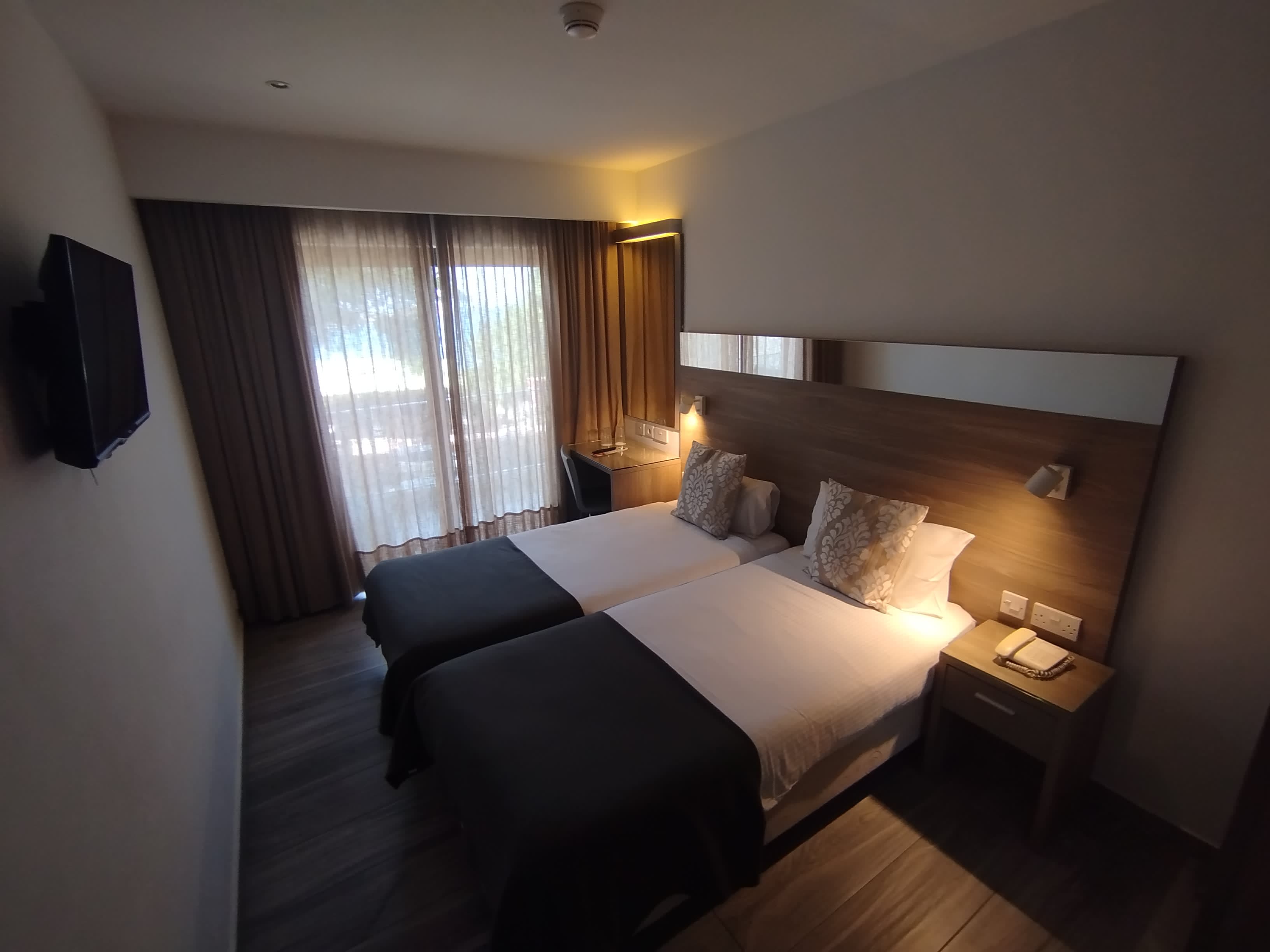 Plaza Regency Hotel Ansicht 3