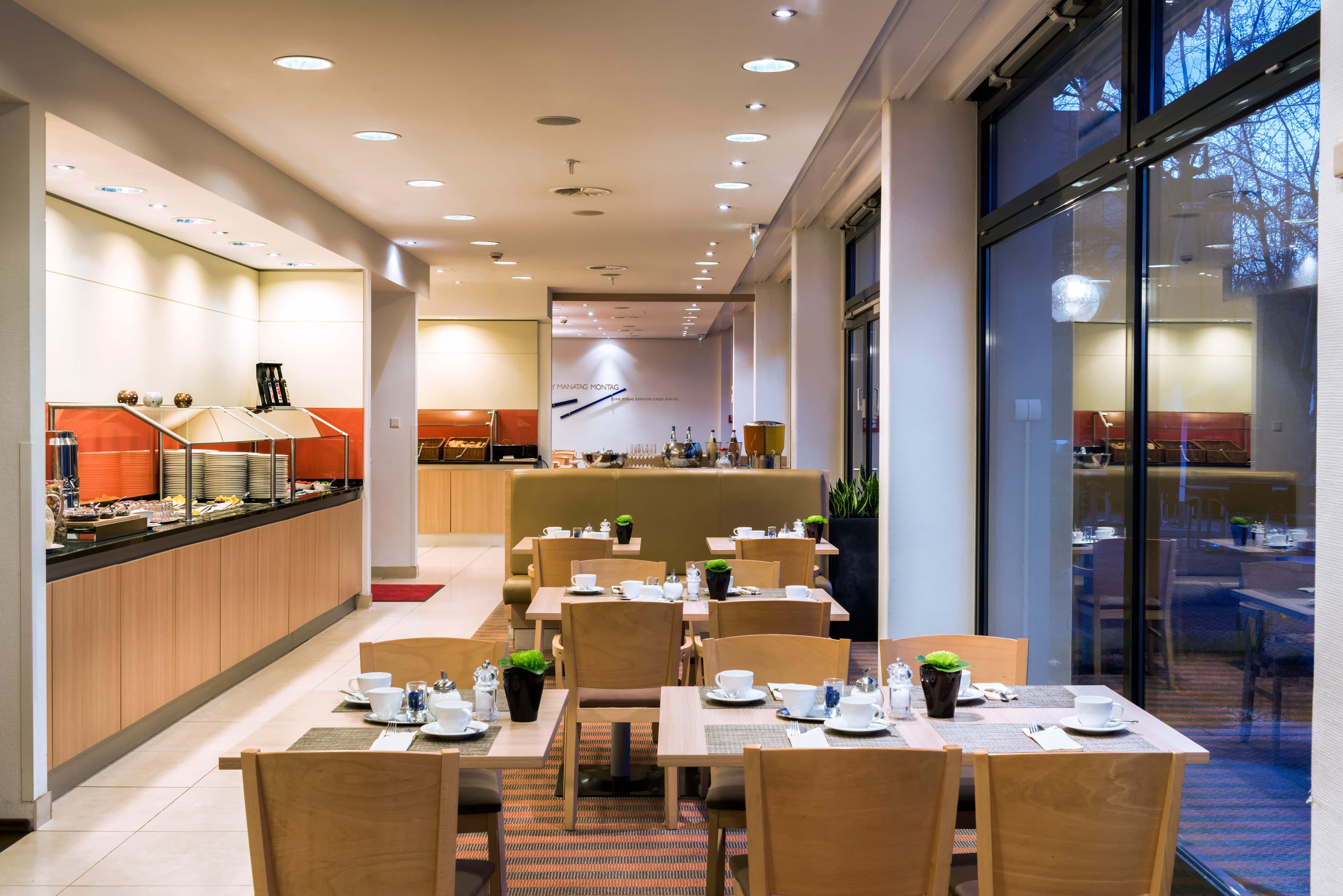 Mercure Hotel Mannheim am Friedensplatz Ansicht 6