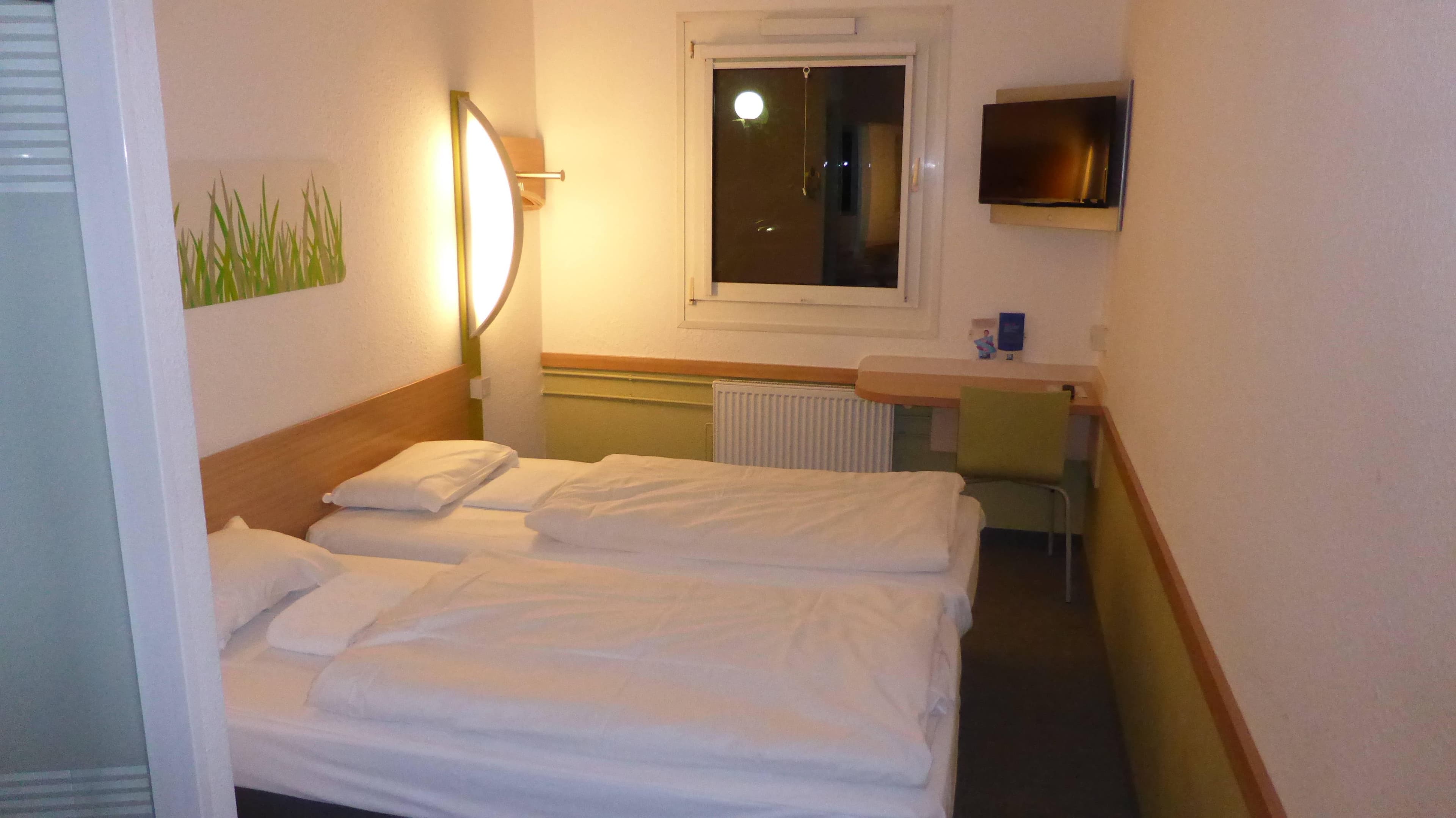ibis budget Hotel Dortmund West Ansicht 4