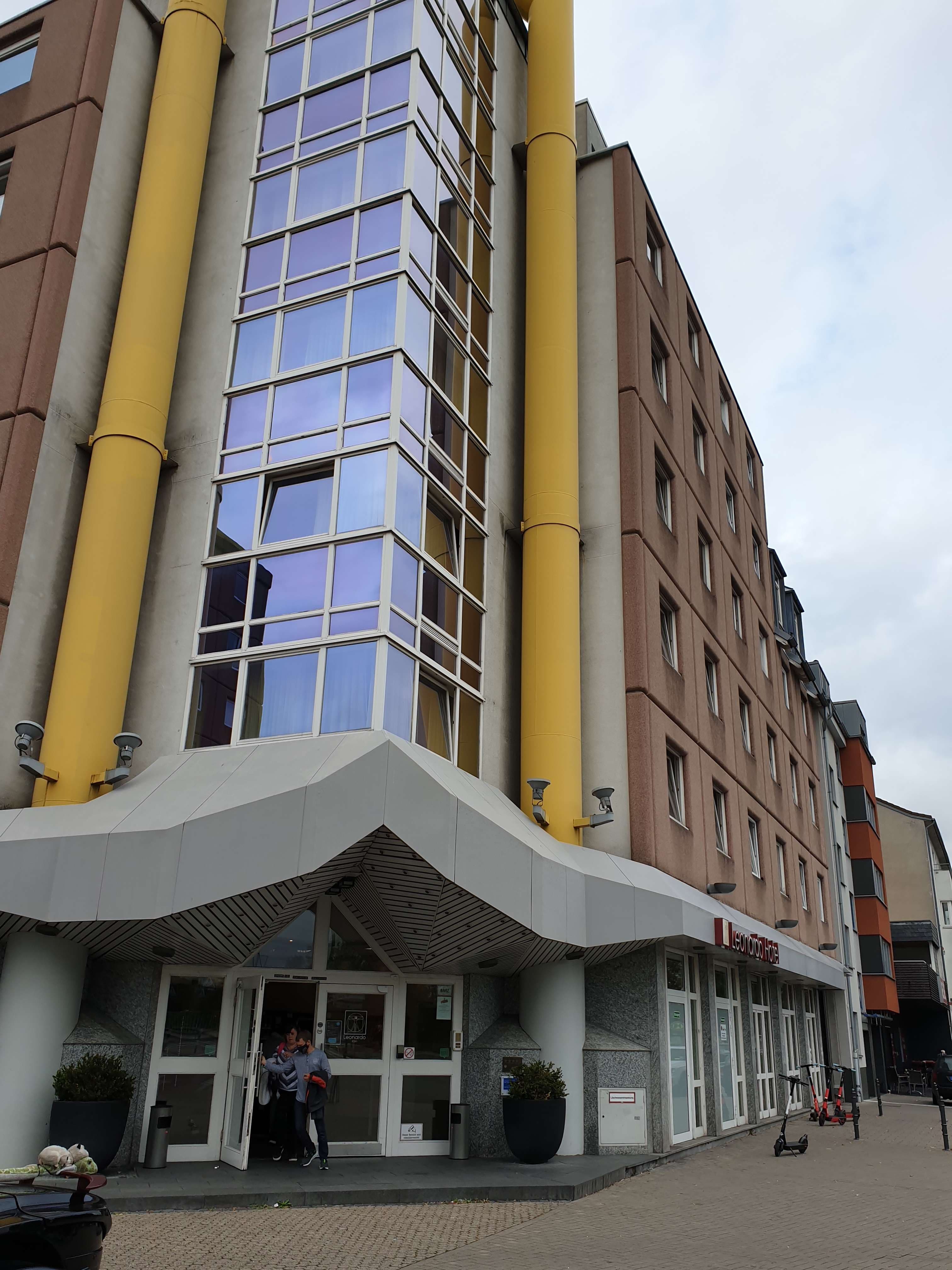 Leonardo Hotel Köln Ansicht 3
