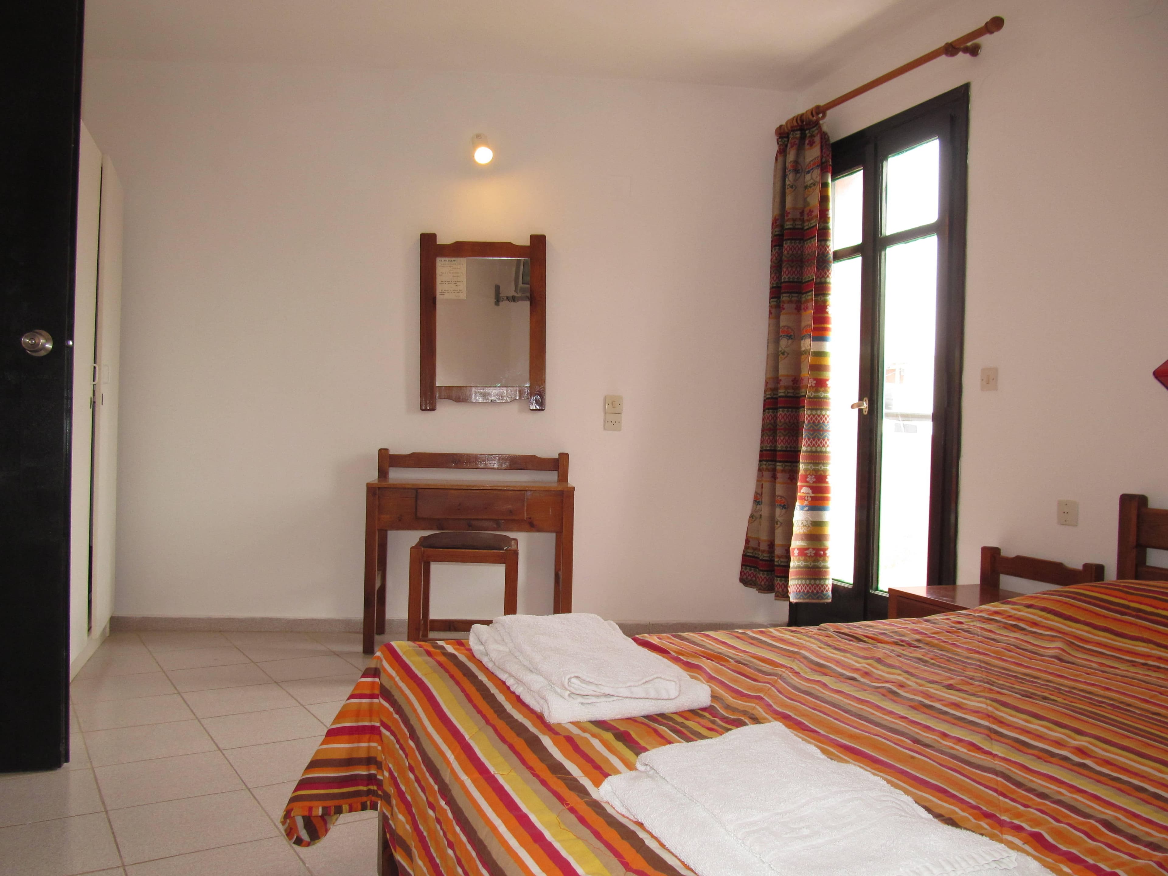 Kri Kri Village Holiday Apartments Ansicht 4