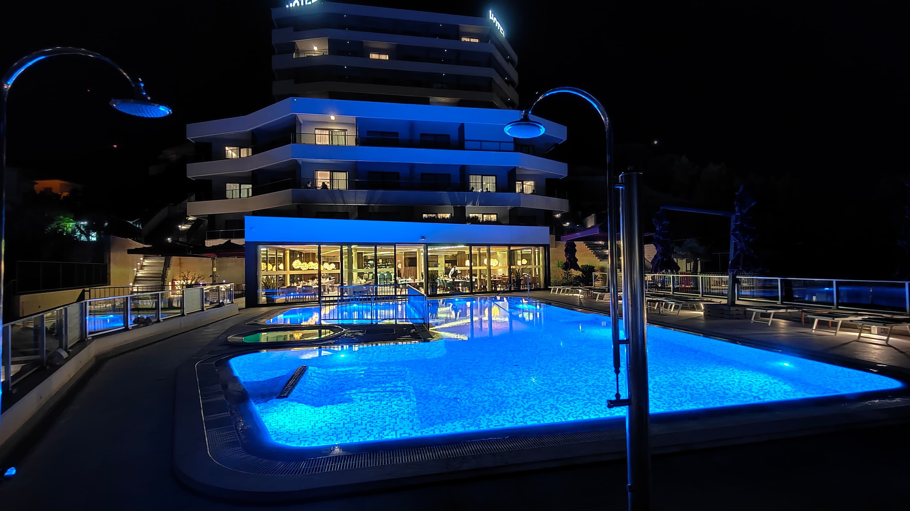 Hotel Plaza Duce Ansicht 2
