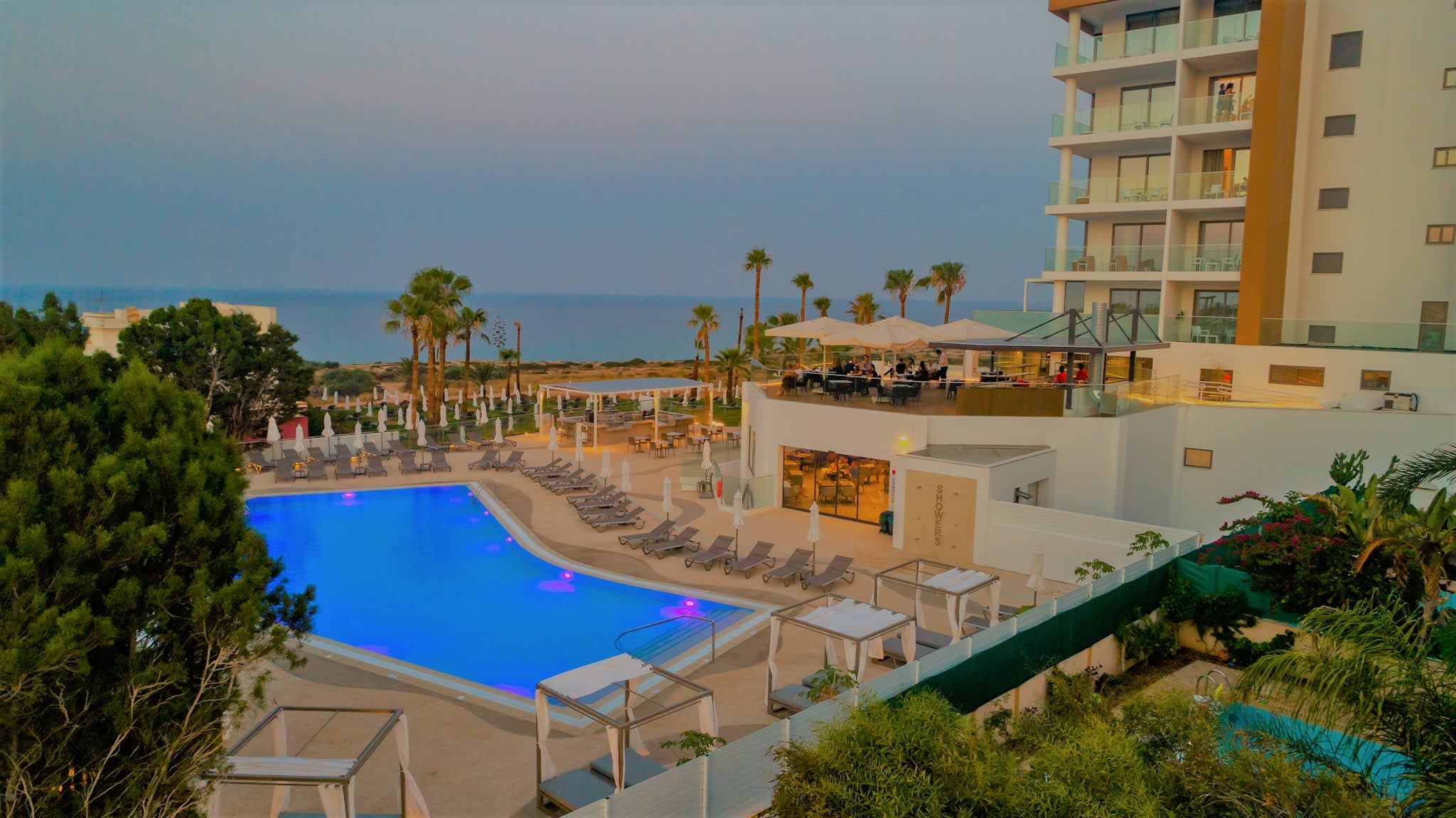 Leonardo Crystal Cove Hotel & Spa – Adults only