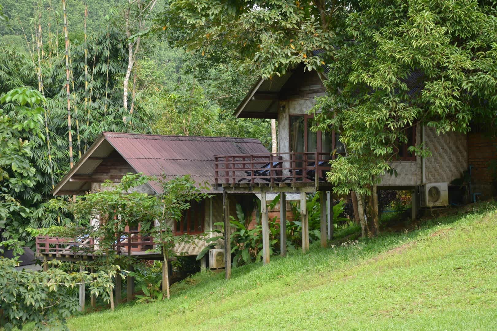 Hotel The Cliff & River Jungle Resort