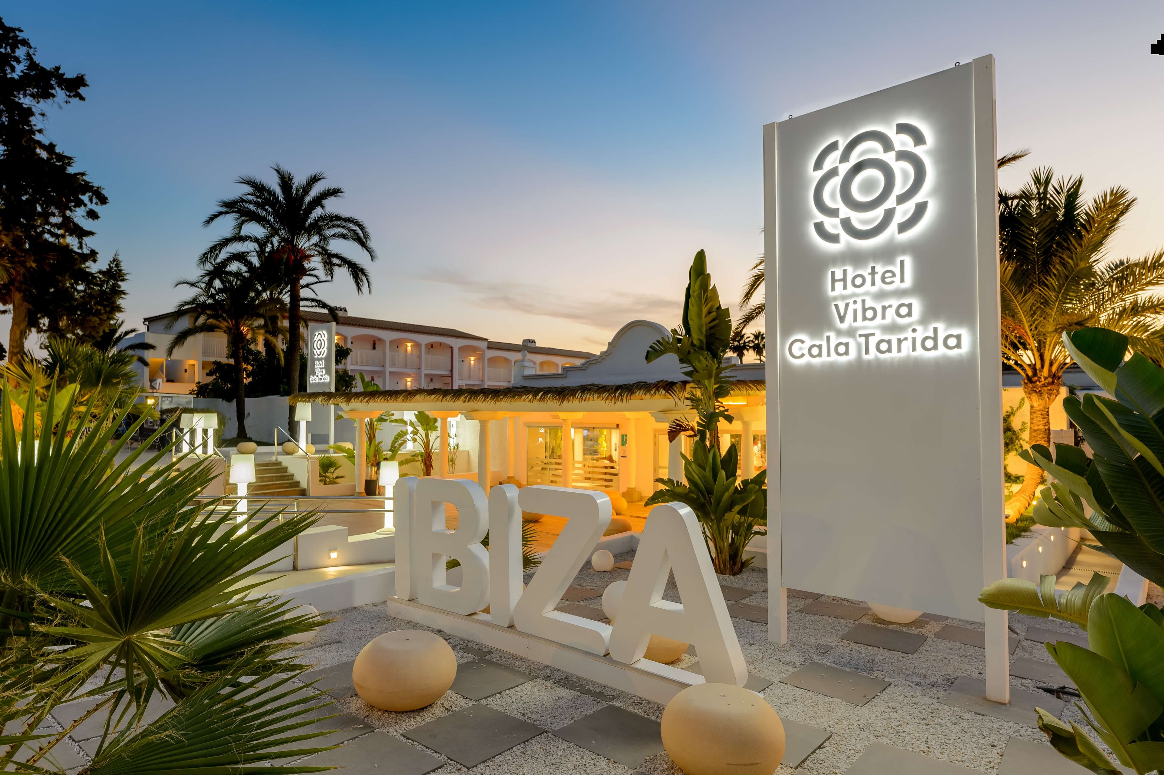 Hotel Vibra Cala Tarida Ansicht 3