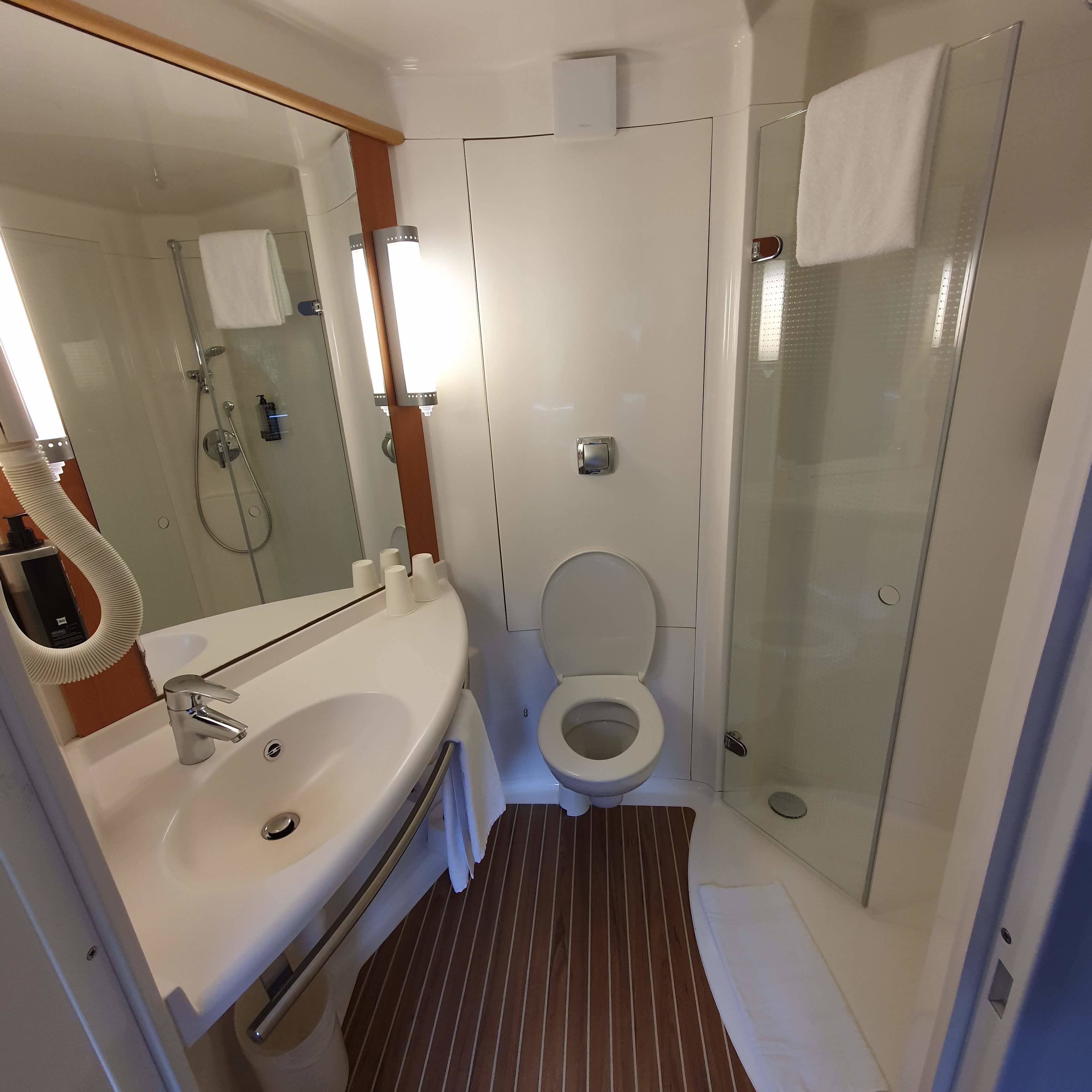 Hotel Ibis Adliswil Ansicht 5
