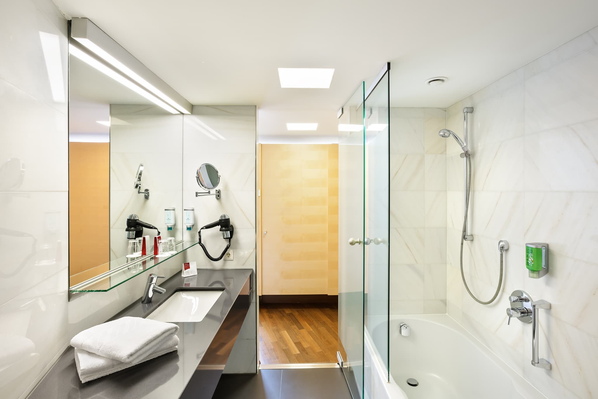 Austria Trend Hotel Congress Innsbruck Ansicht 6