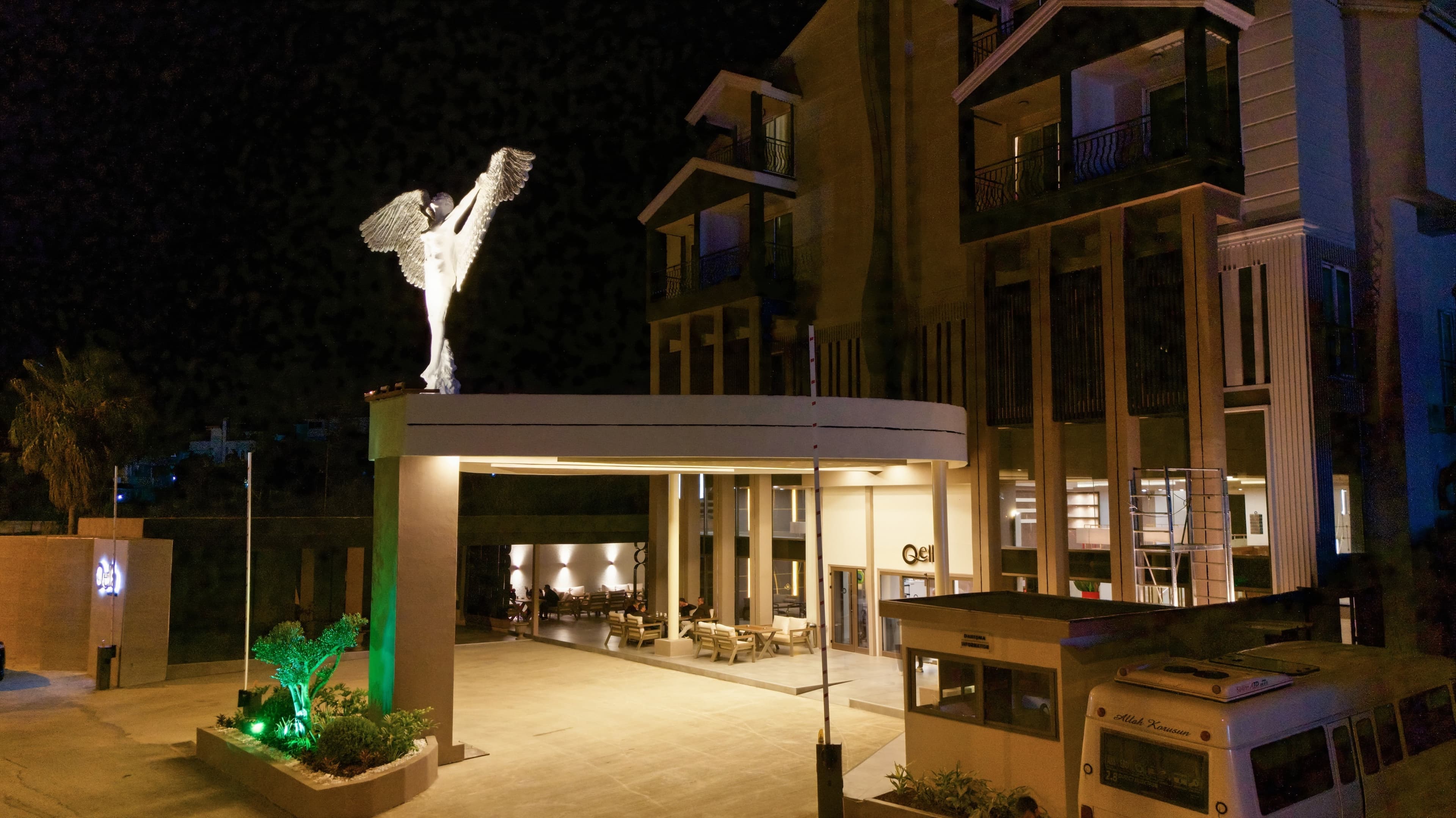Q Ella Beach Hotel Ansicht 2