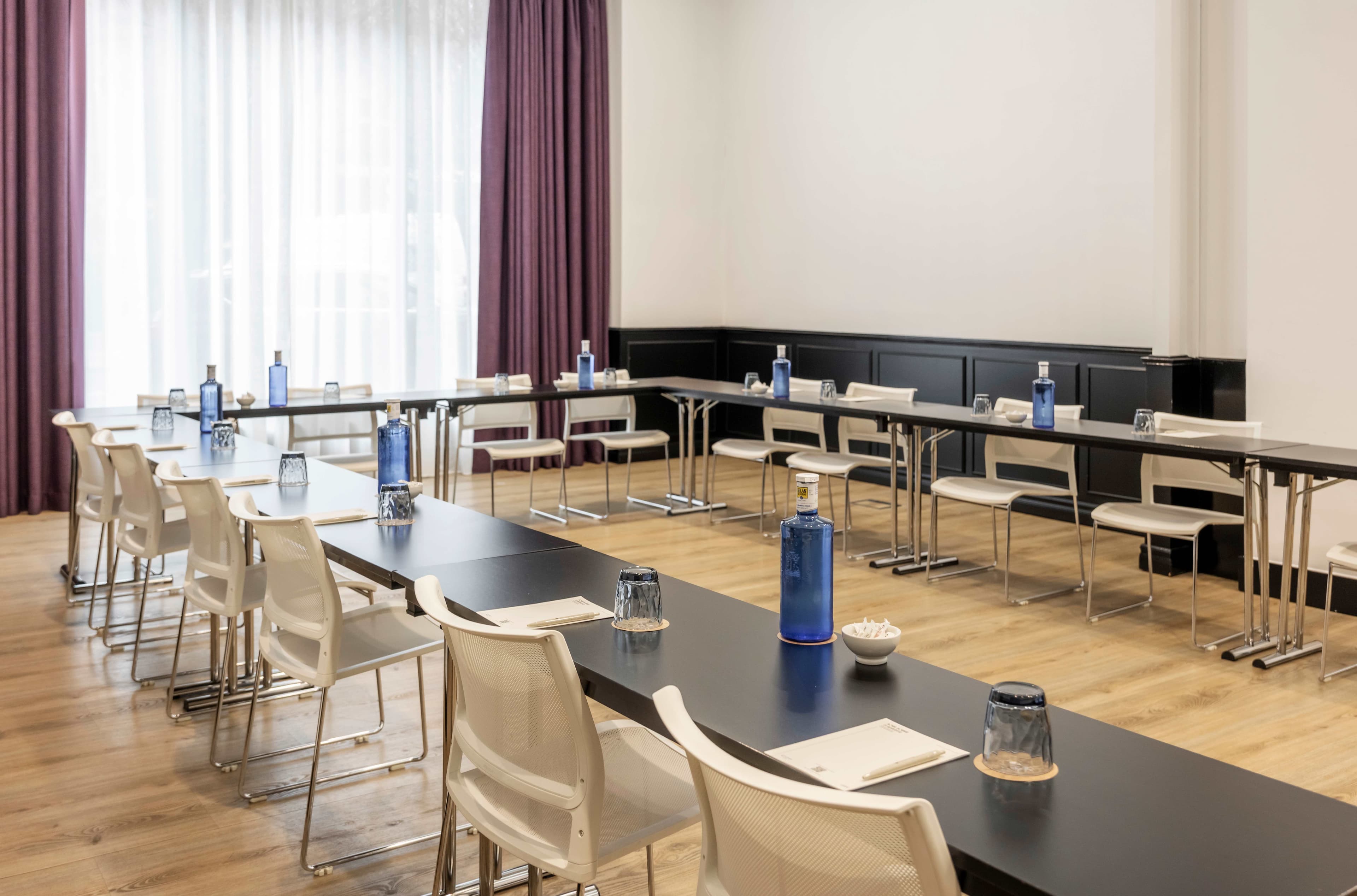 ILUNION Suites Madrid Ansicht 8