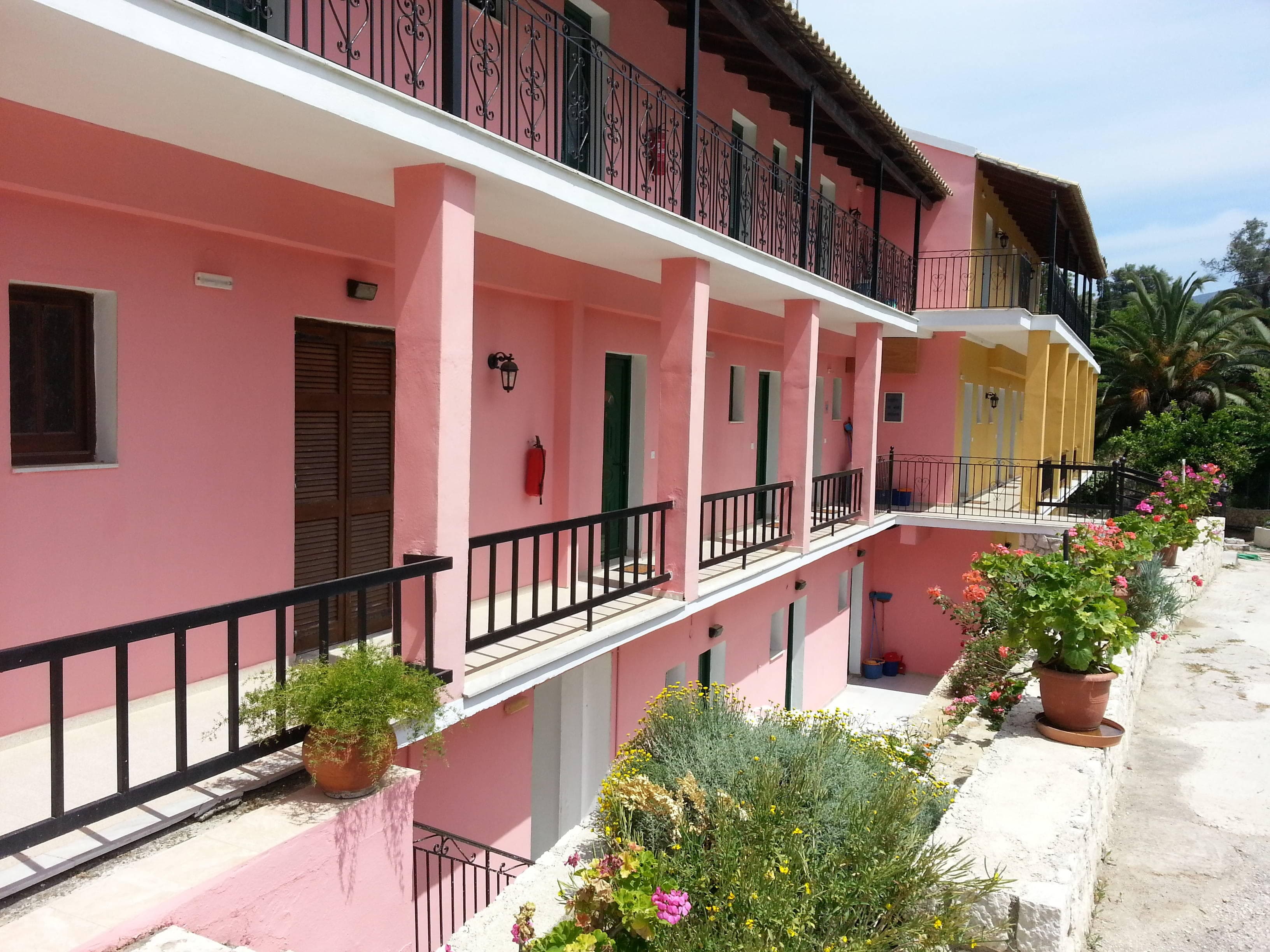 Hotel Adriolos