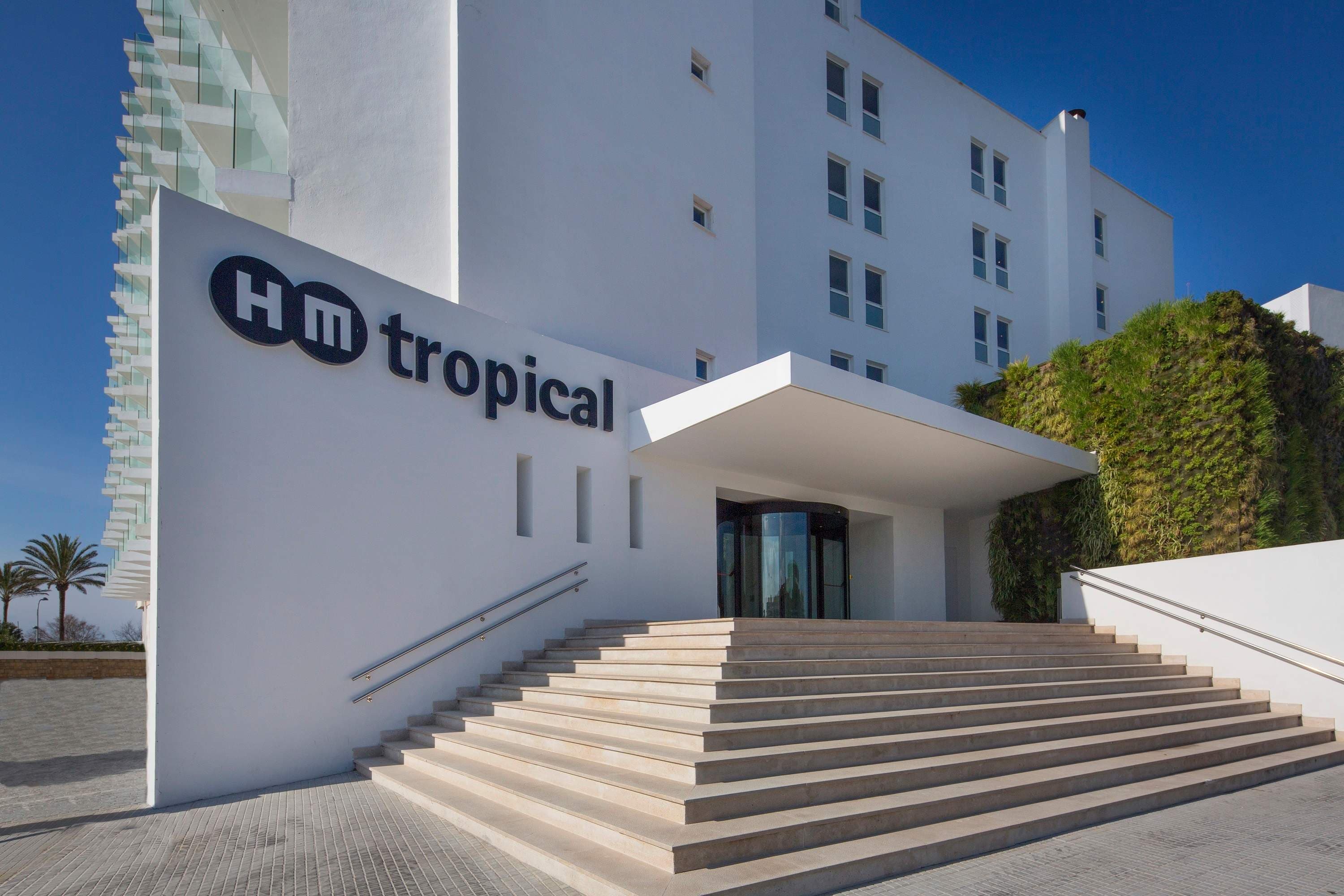 HM Tropical