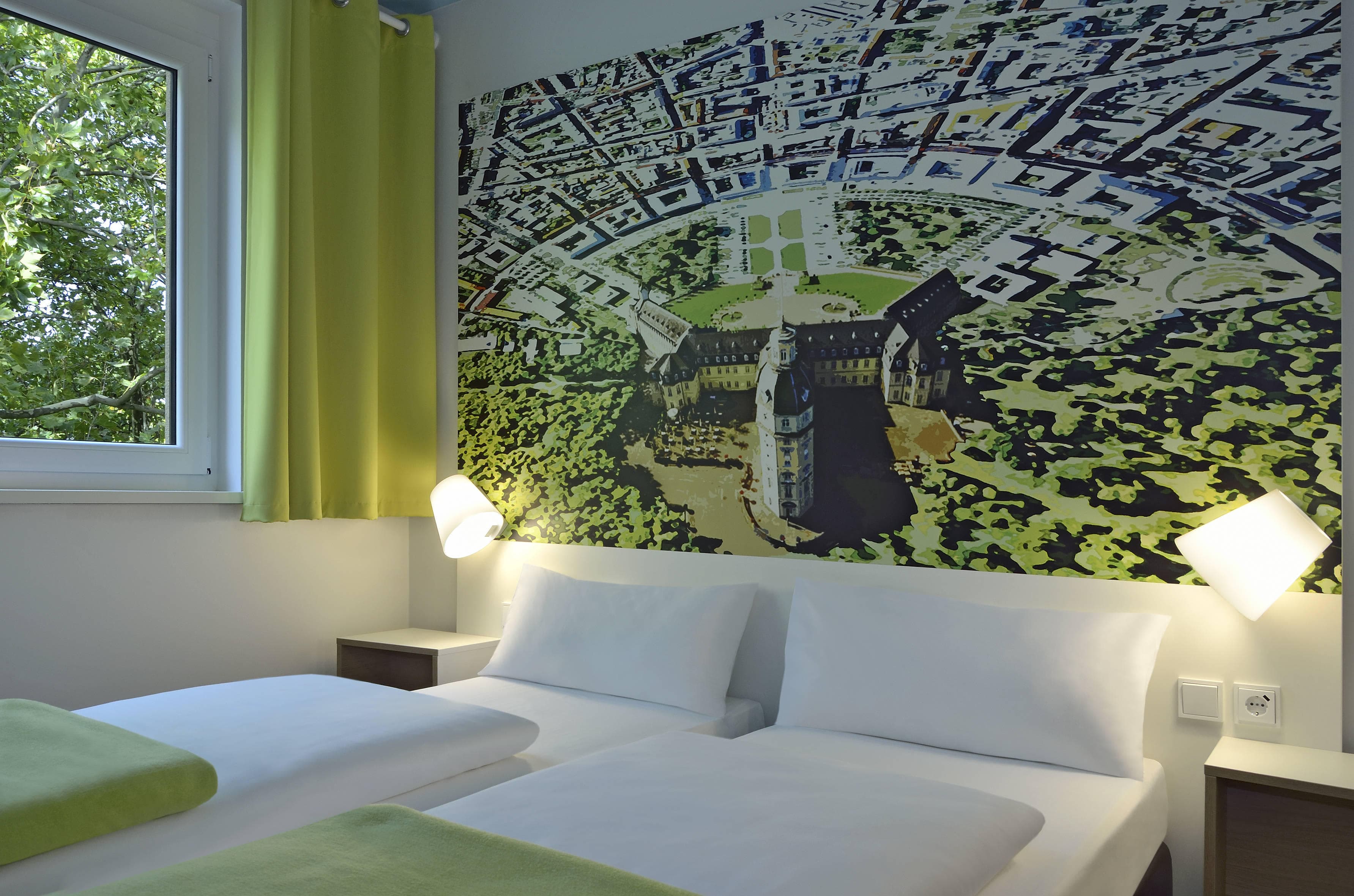 B&B Hotel Karlsruhe Ansicht 3