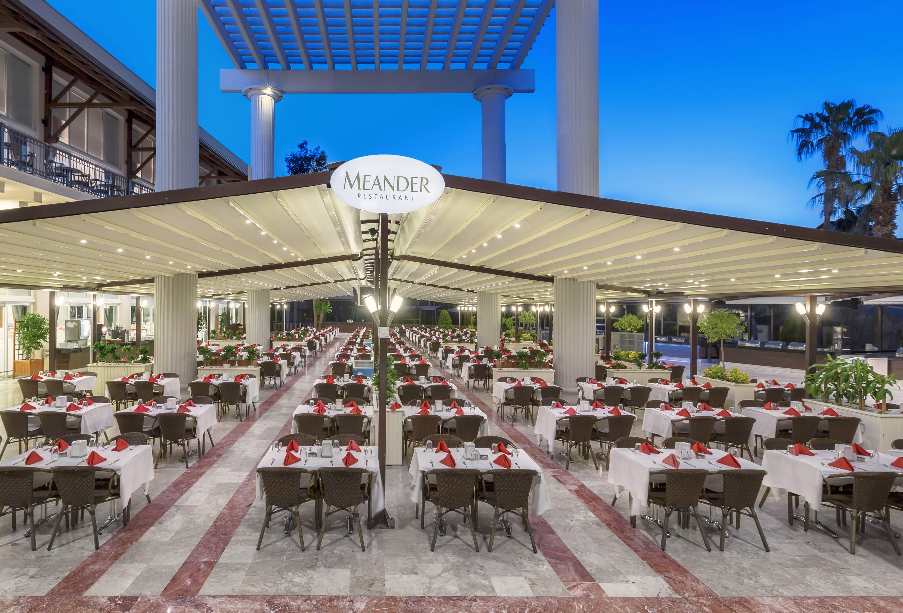 Dobedan World Palace Kemer Ansicht 7