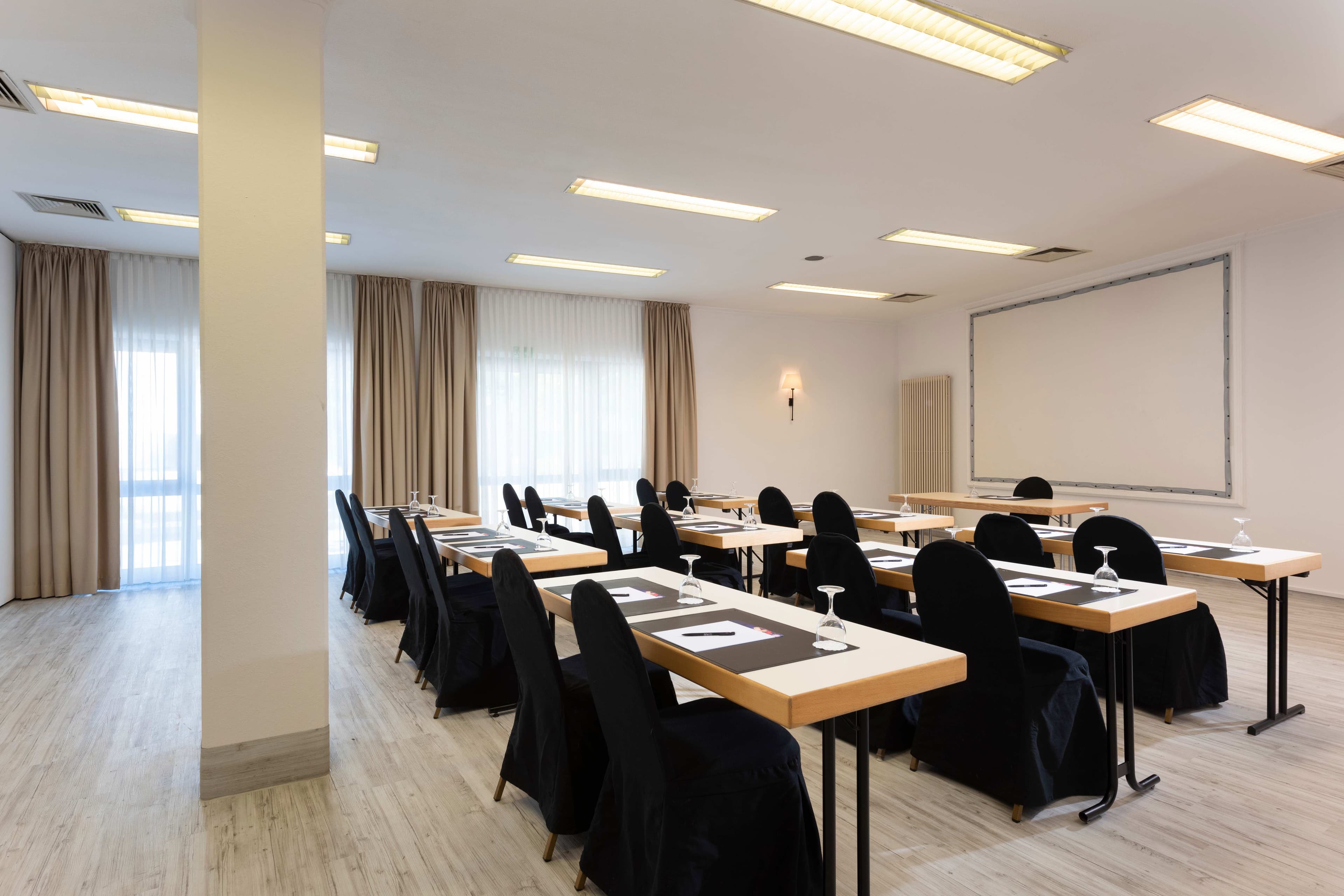 ibis Styles Rosenheim Ansicht 10