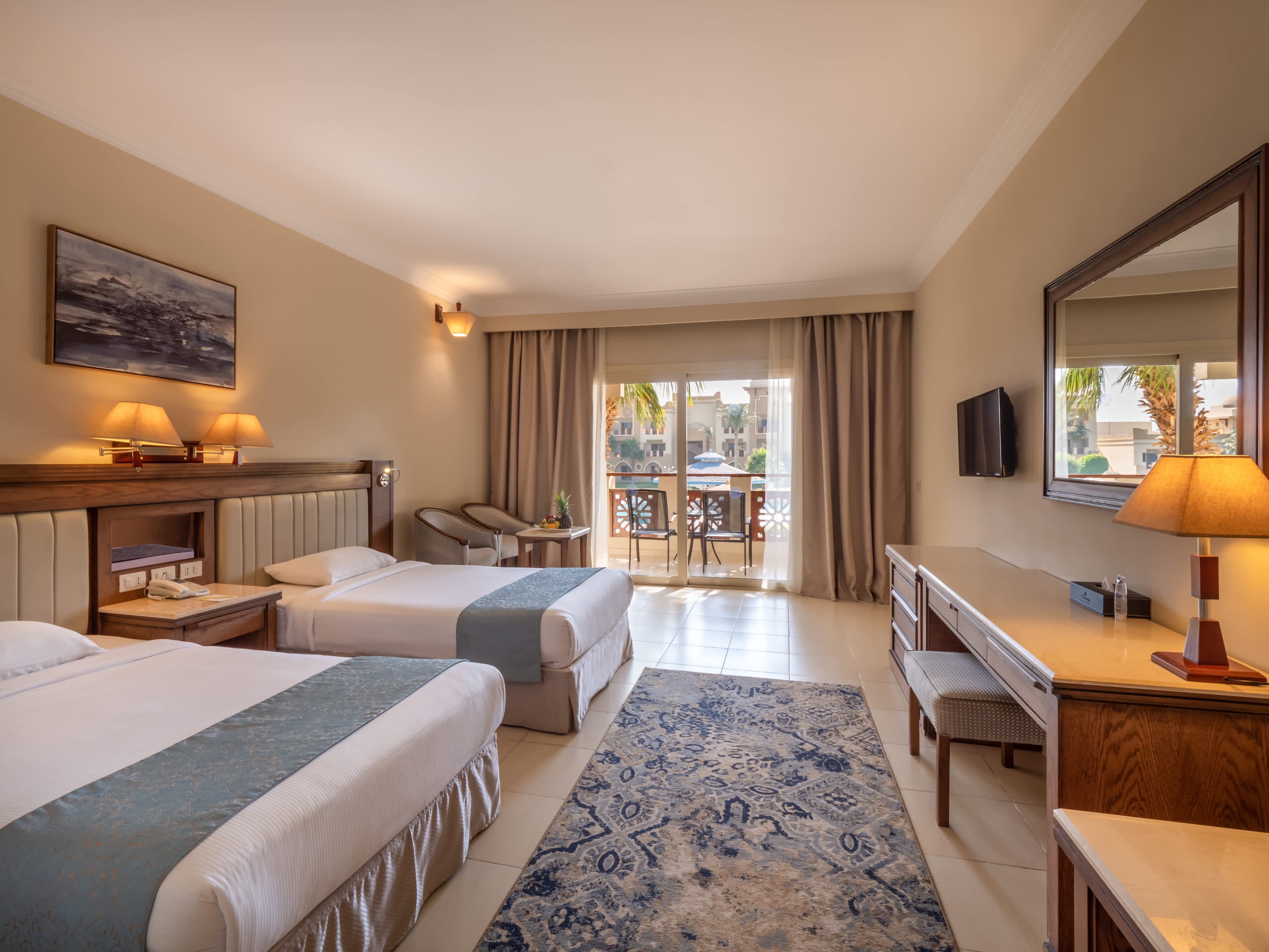 Serenity Alpha Beach Ansicht 5