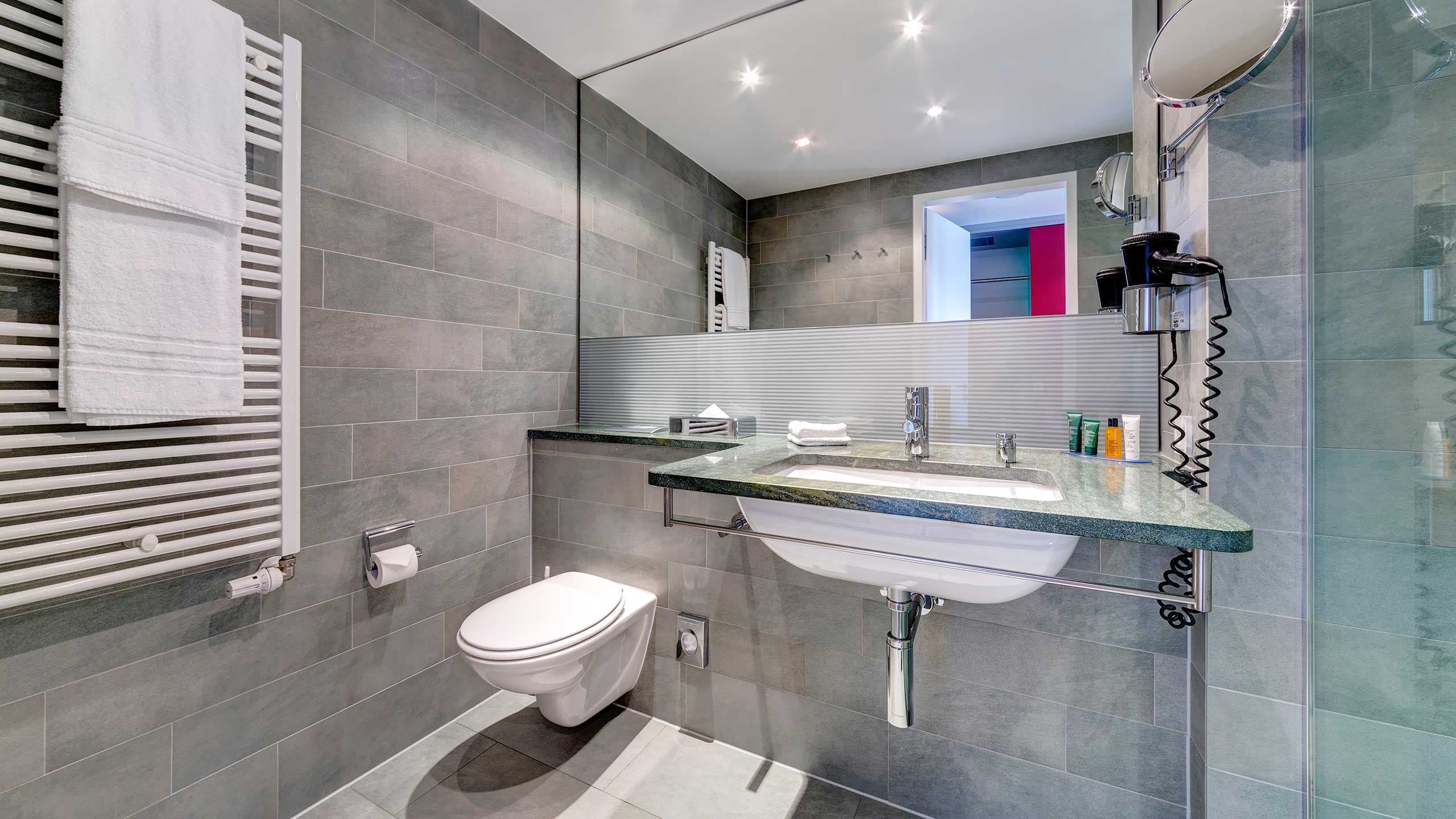 Hilton Garden Inn Stuttgart NeckarPark Ansicht 4
