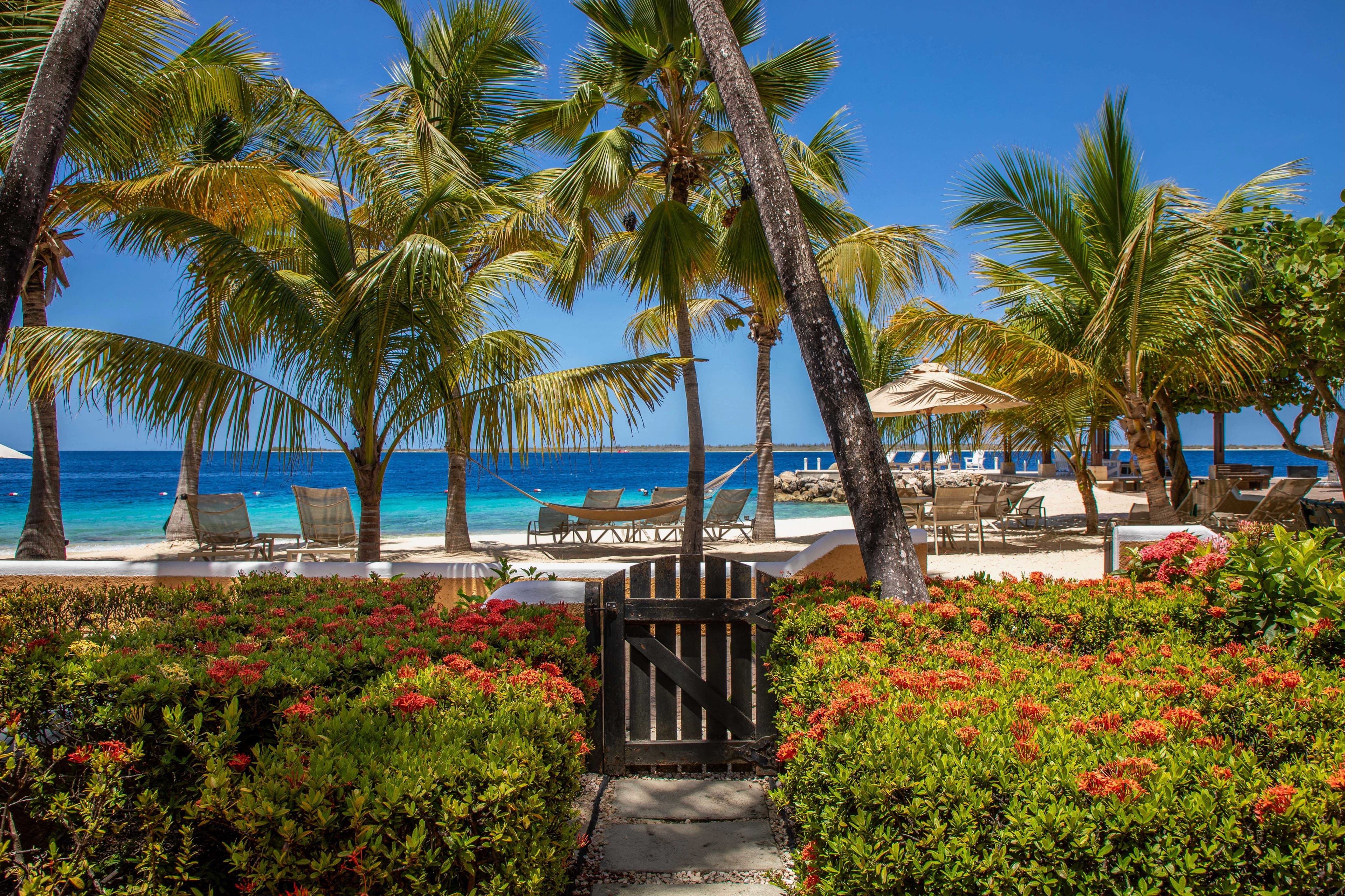 Harbour Village Beach Club