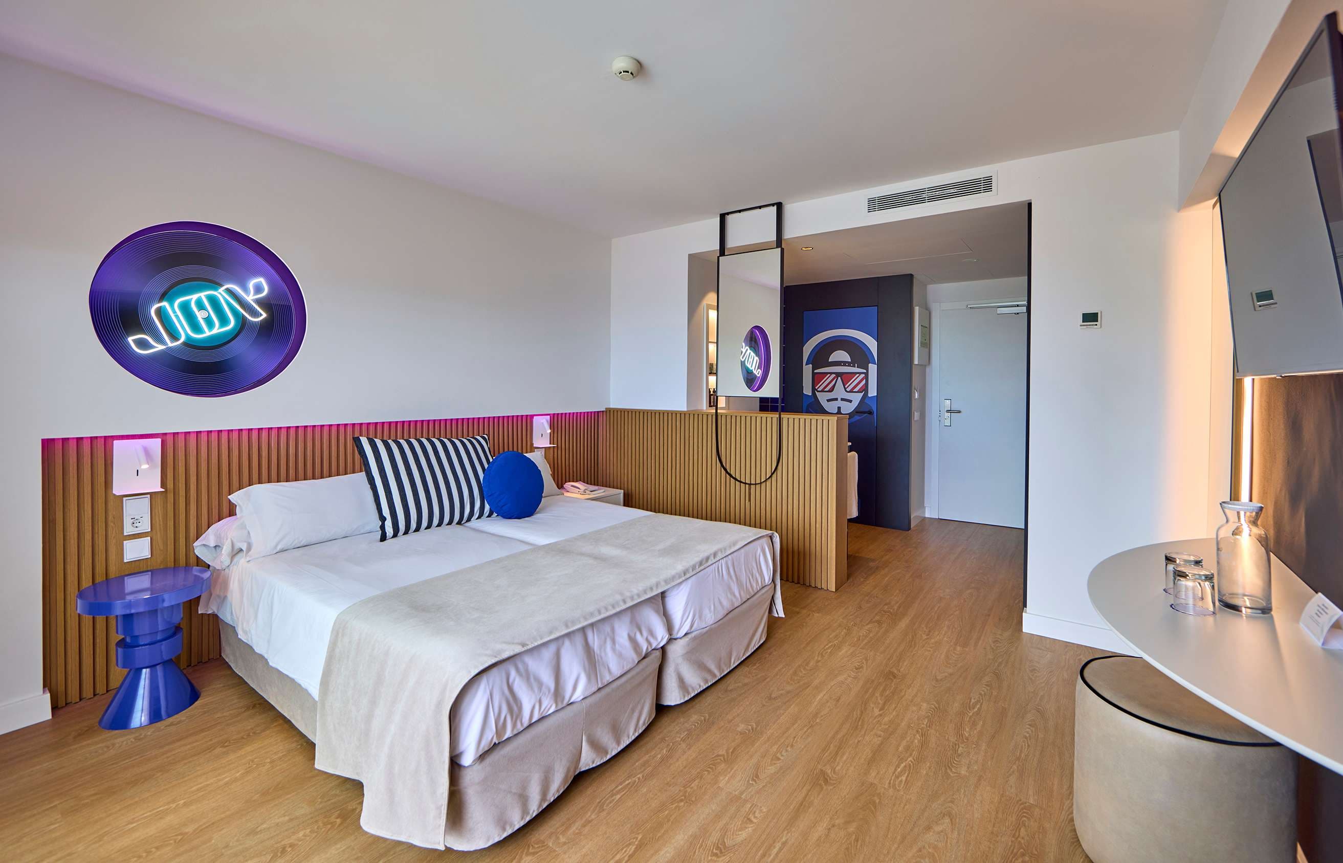 Universal Hotel Neptuno - Adults Only Ansicht 4