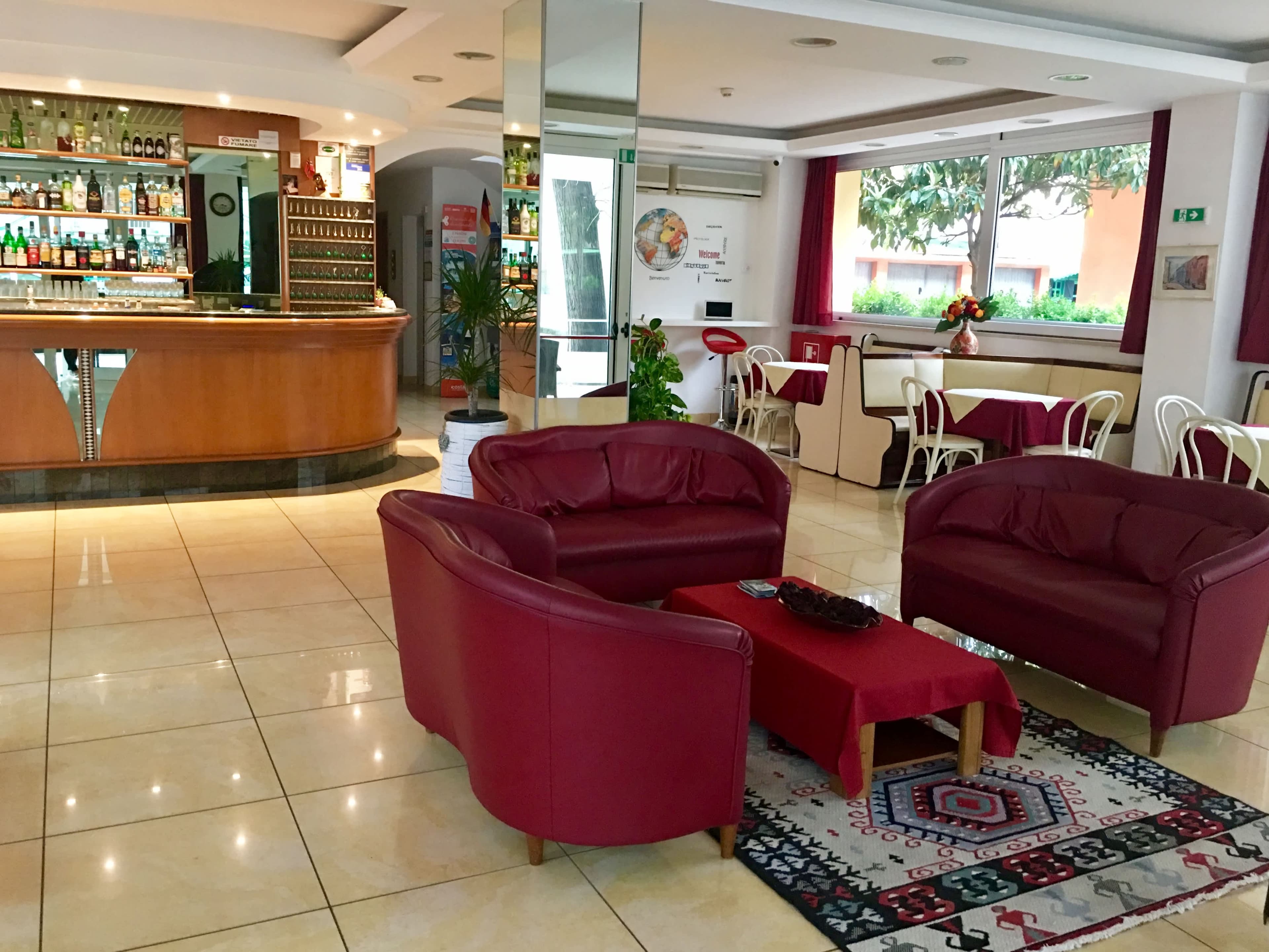 Hotel Monica Ansicht 5