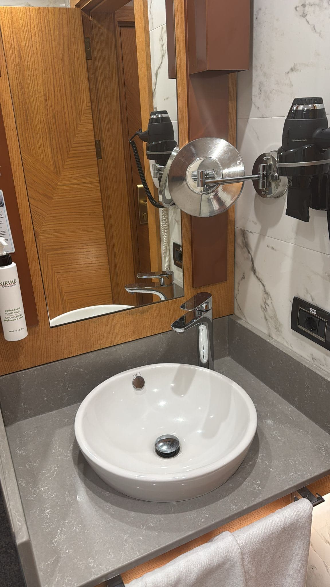 Hotel Maywood Ansicht 3