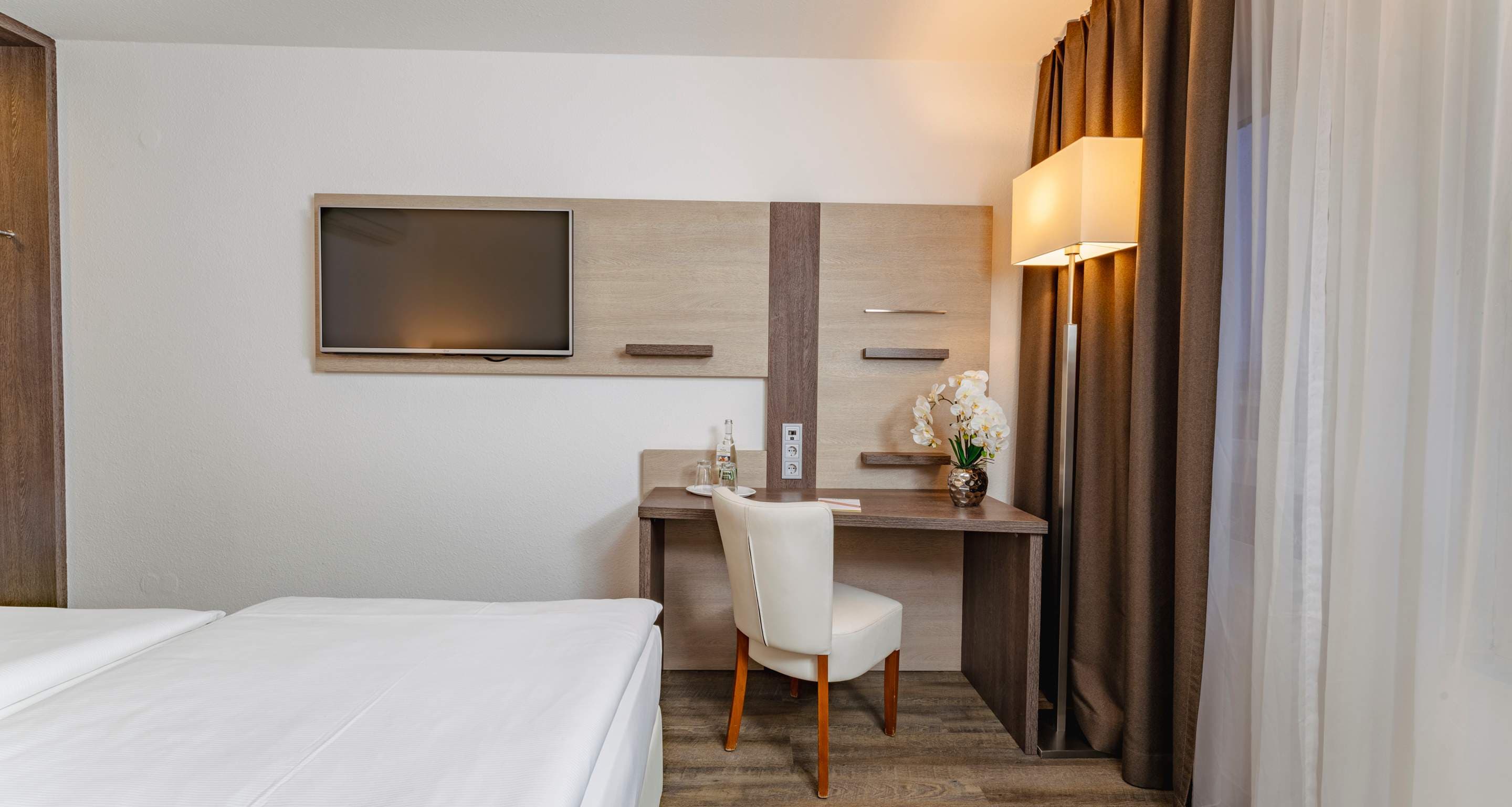 PLAZA INN Karlsruhe Nord Ansicht 6