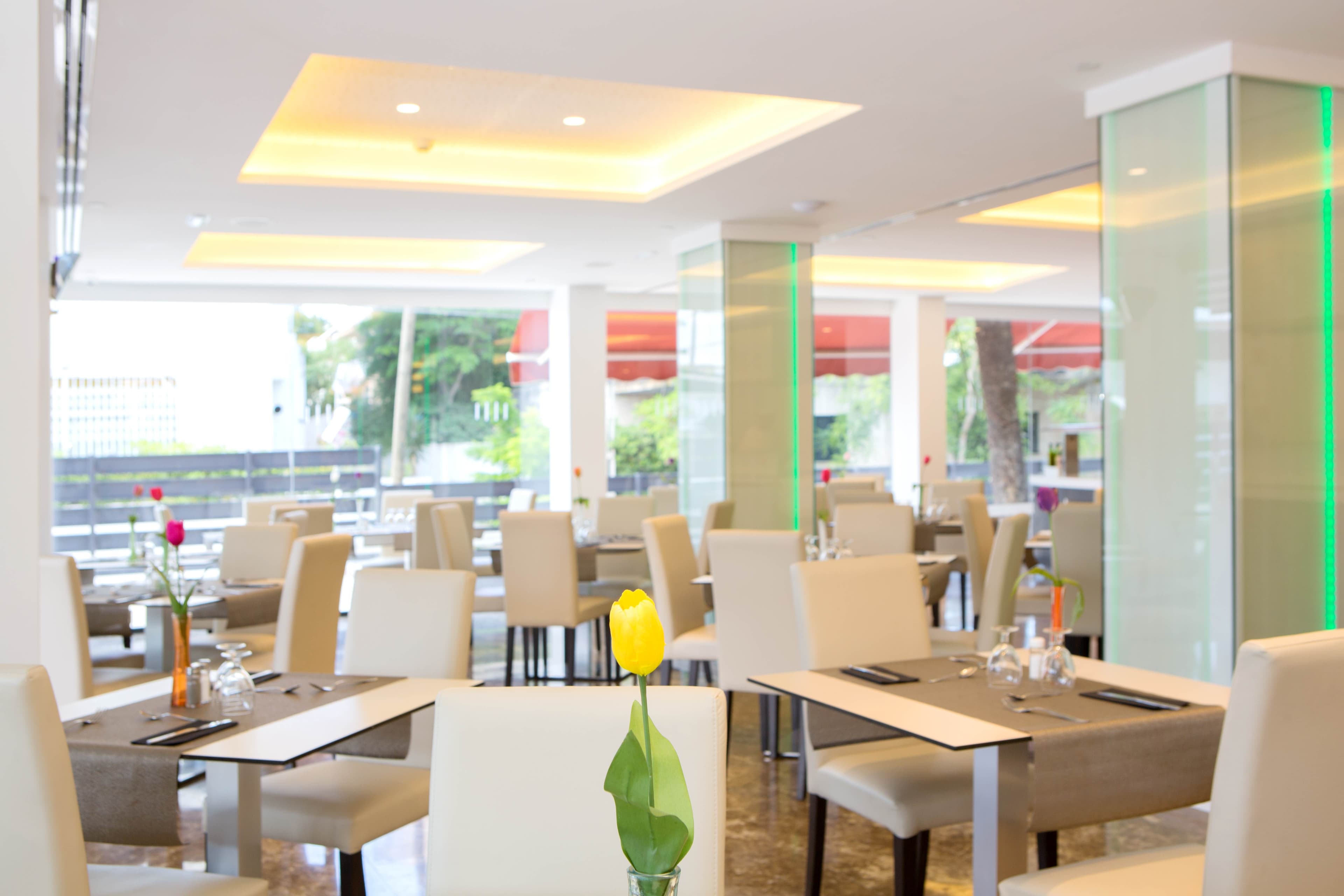 Hotel Luxor Ansicht 9