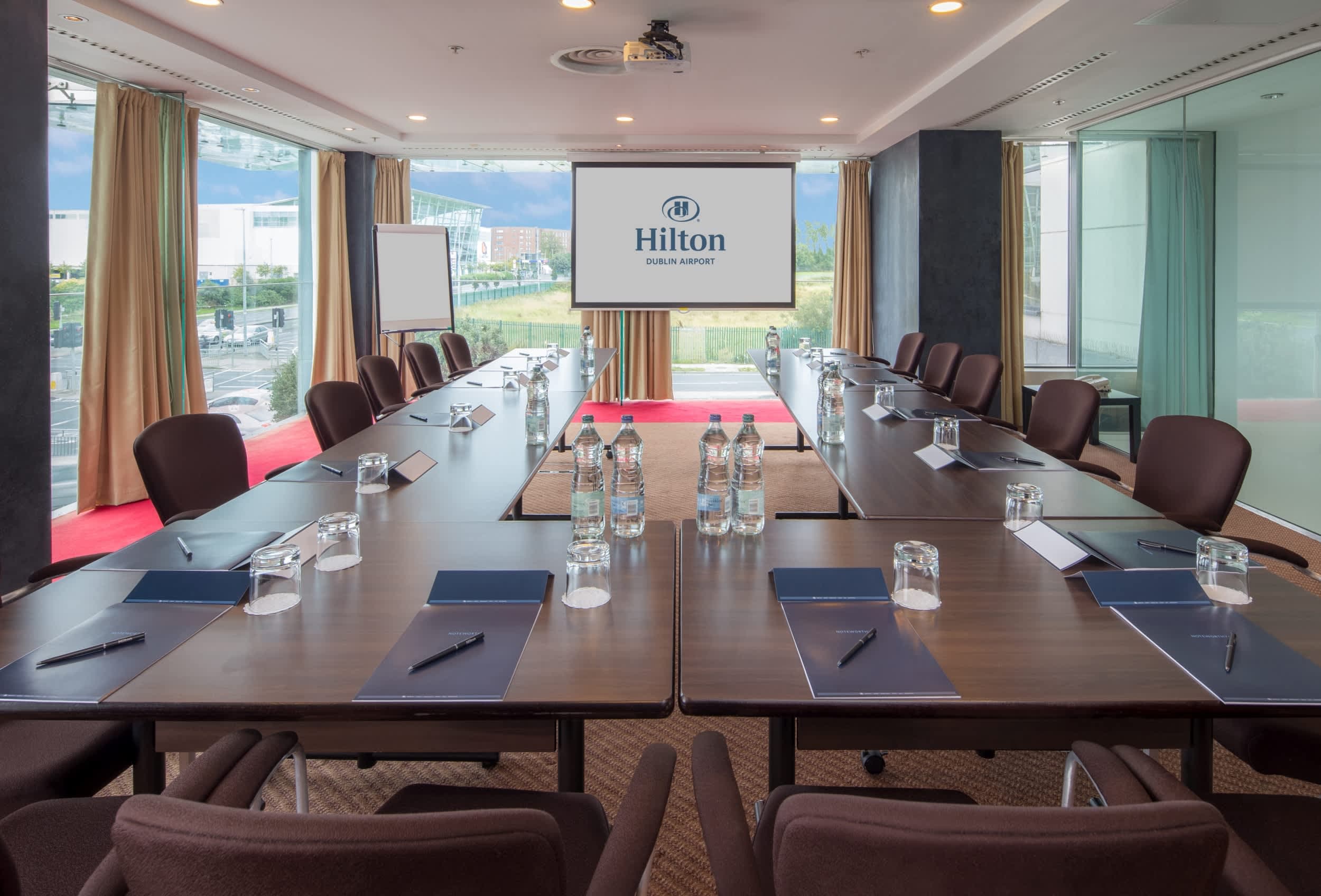 Hilton Dublin Airport Ansicht 9