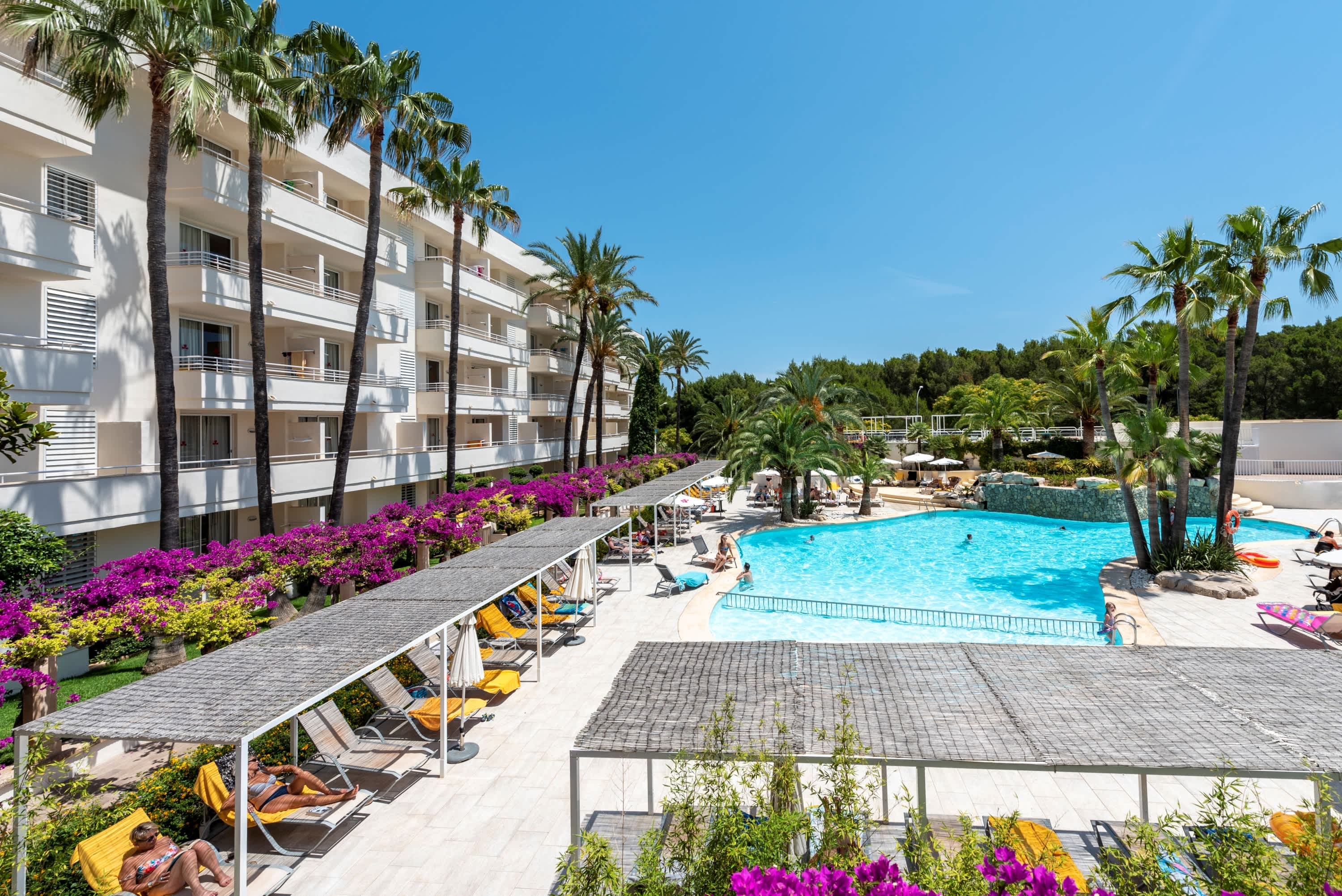 Hotel Rosella by Intelier Ansicht 2
