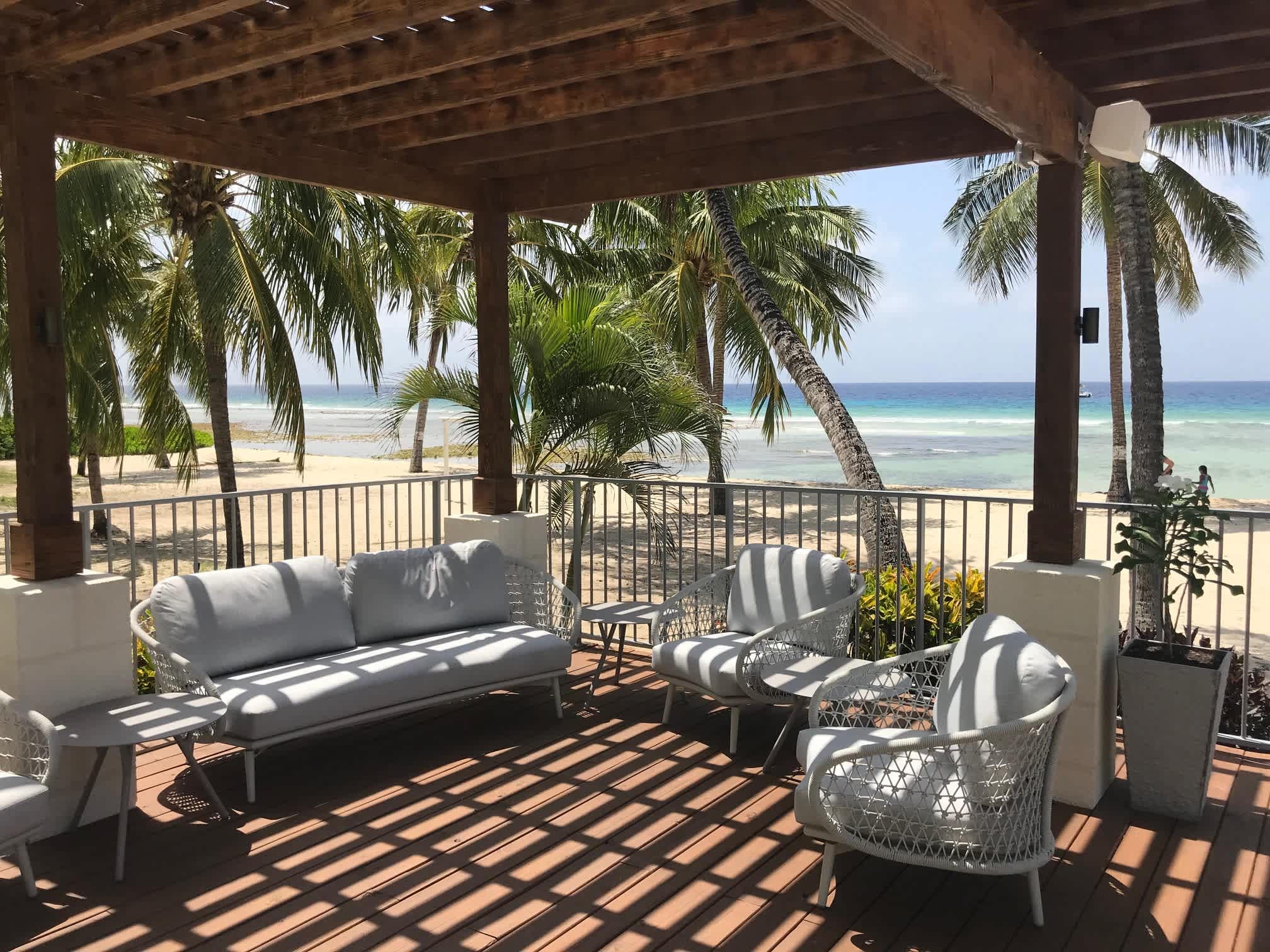 Coconut Court Beach Hotel Ansicht 9