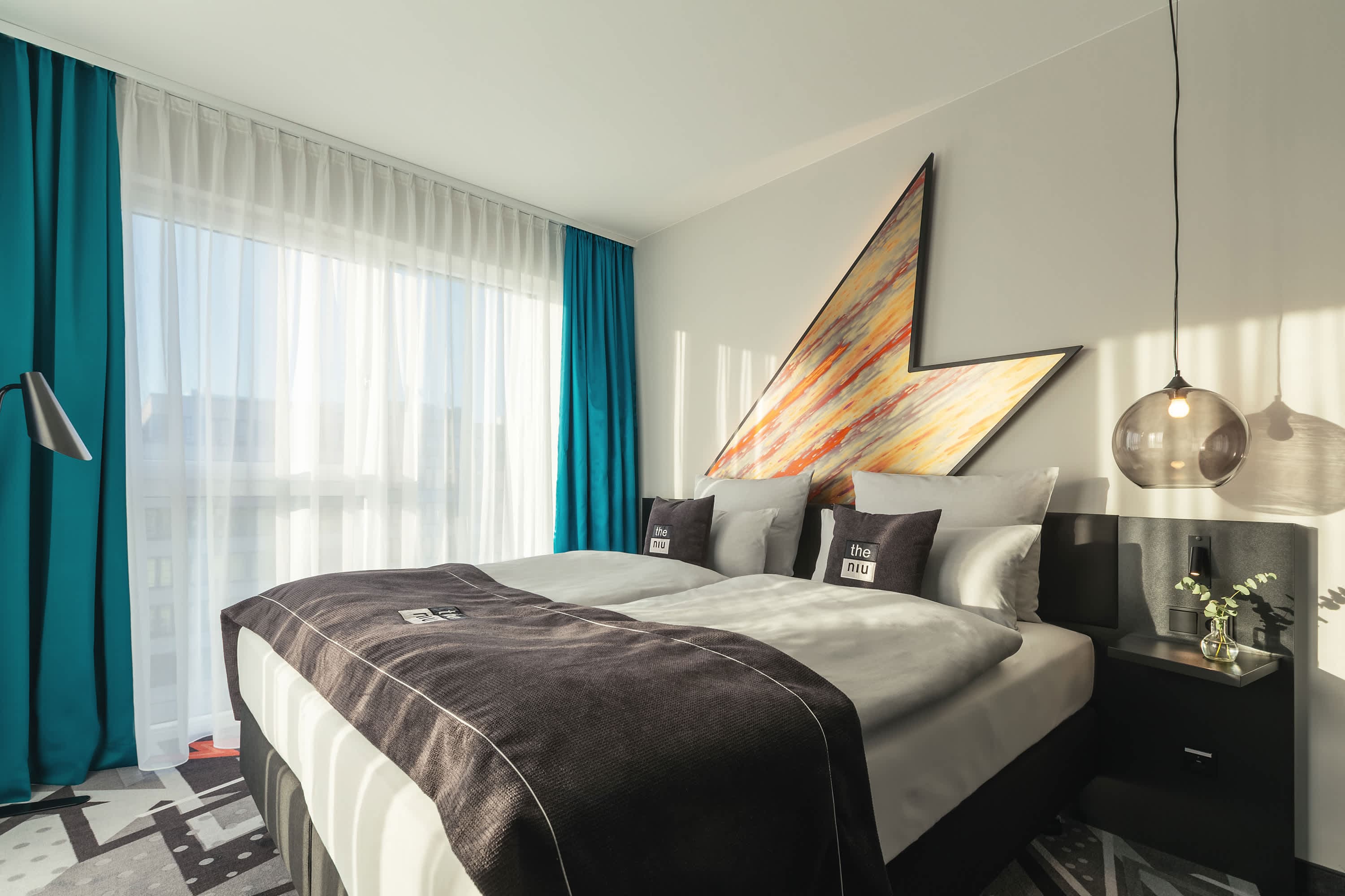 Holiday Inn - the niu, Flash Berlin Charlottenburg