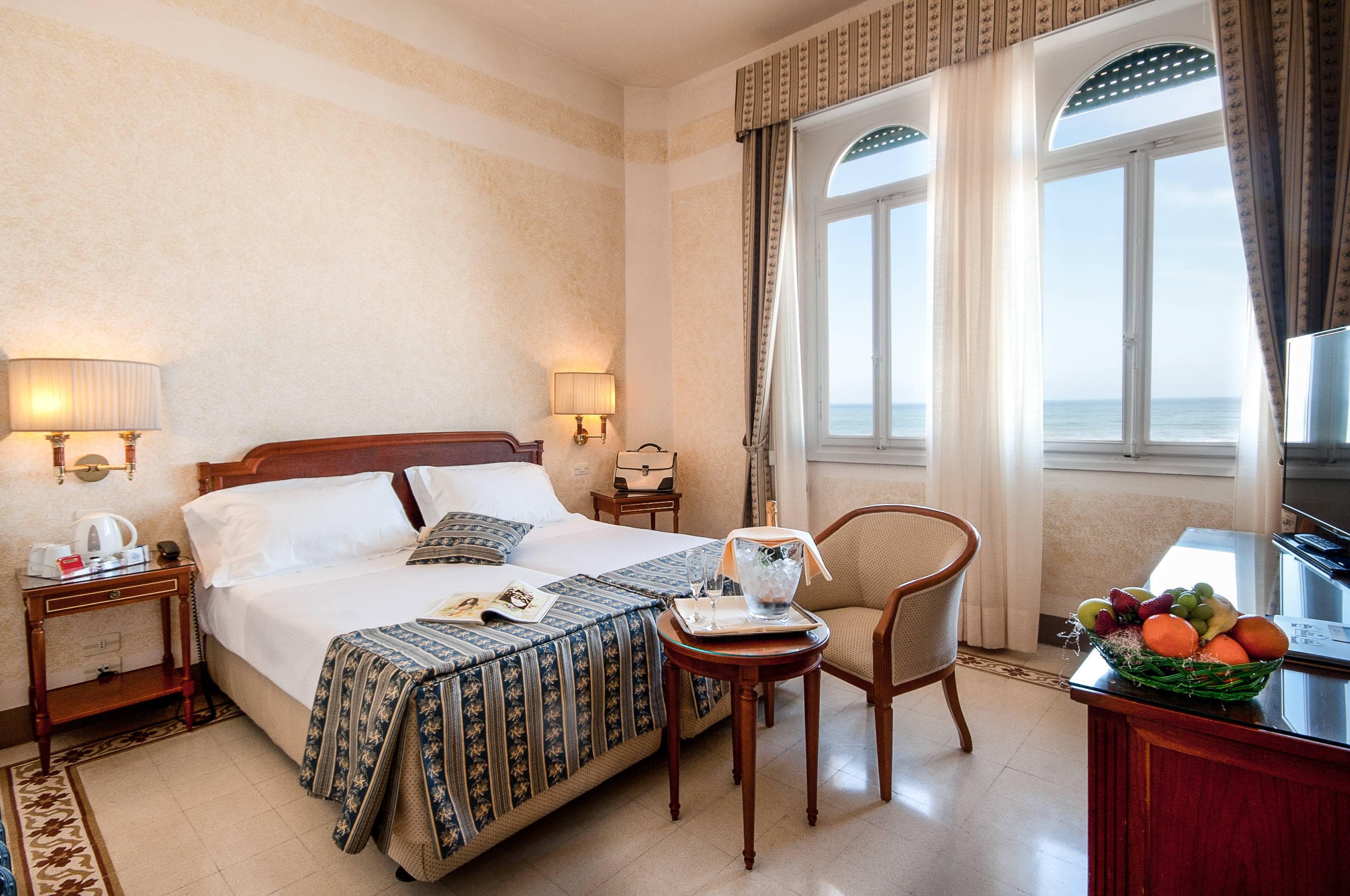 Grand Hotel Royal Ansicht 6