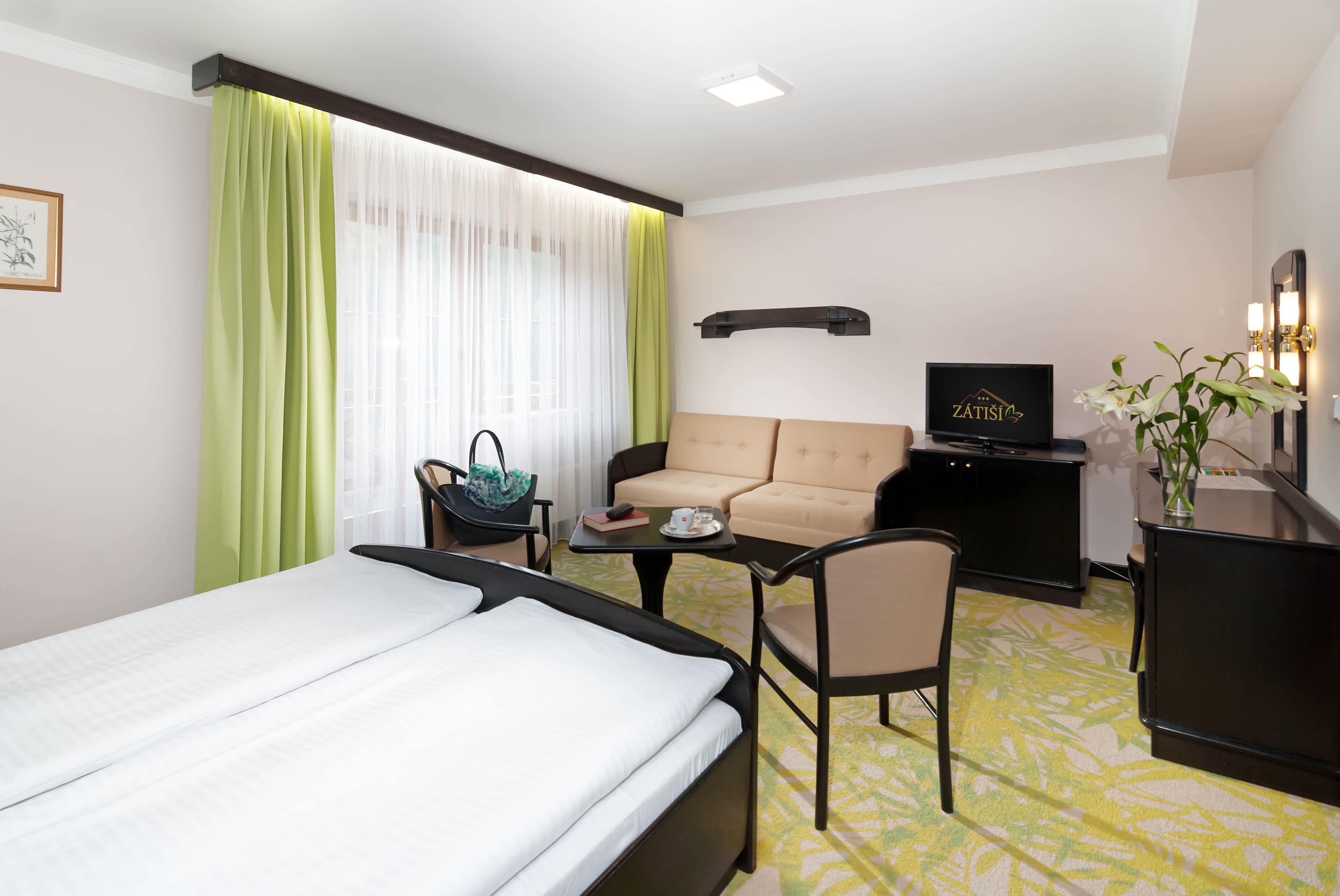 Hotel Zatisi Ansicht 5