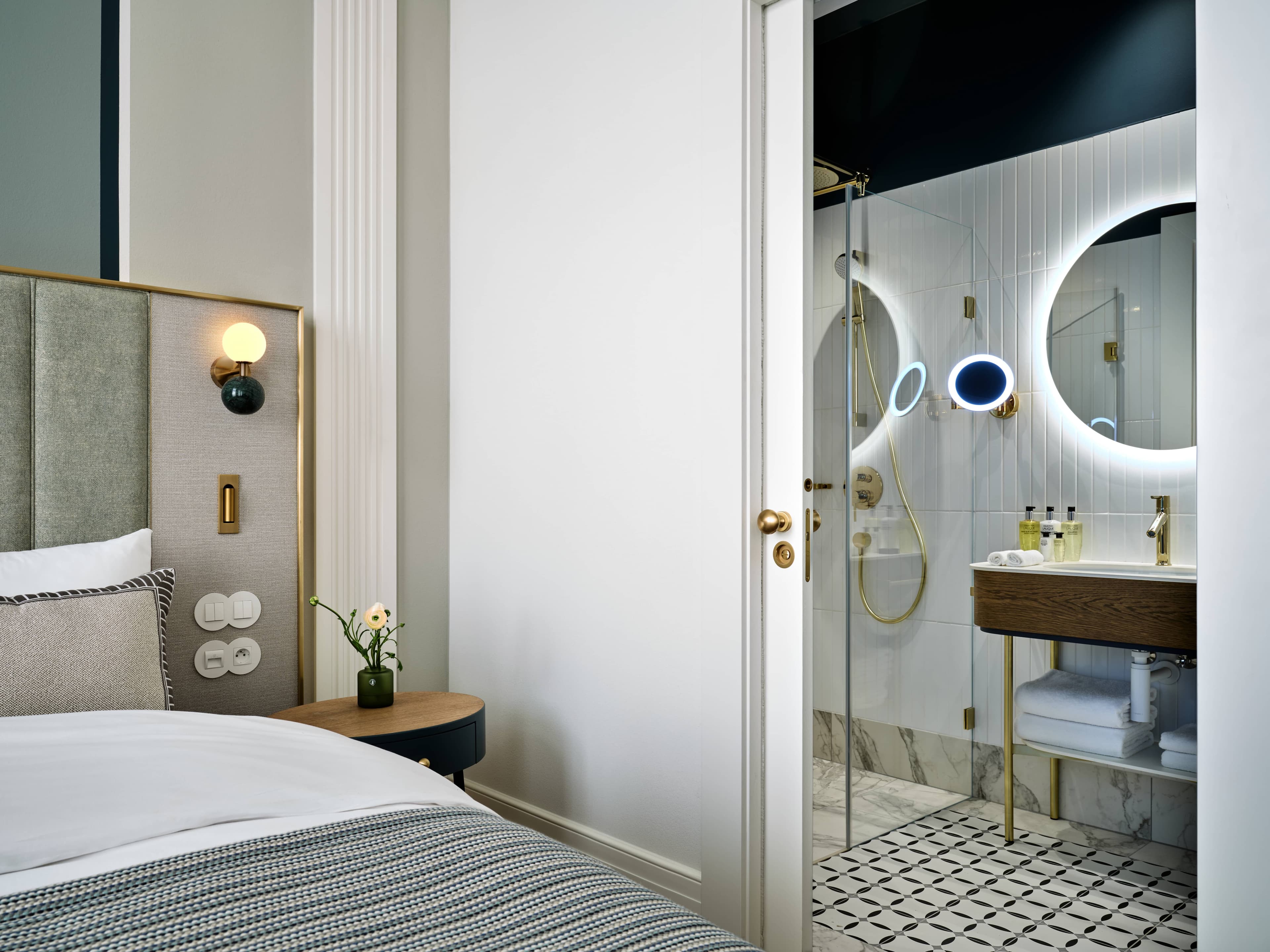 Altus Palace Ansicht 3