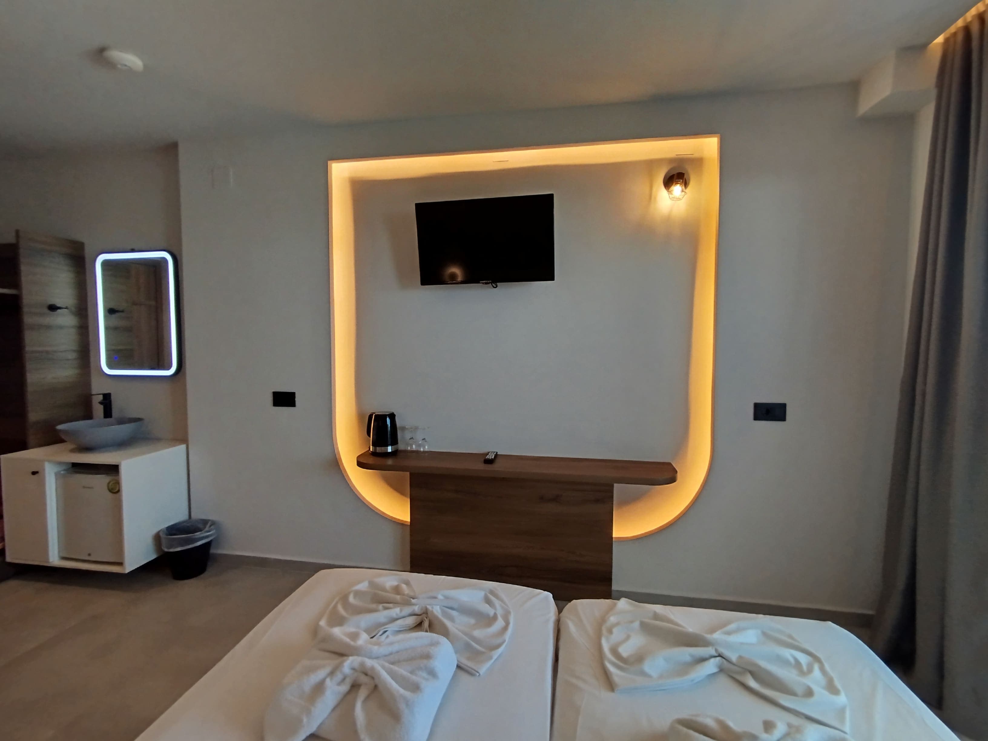 Hotel Neon Ansicht 6