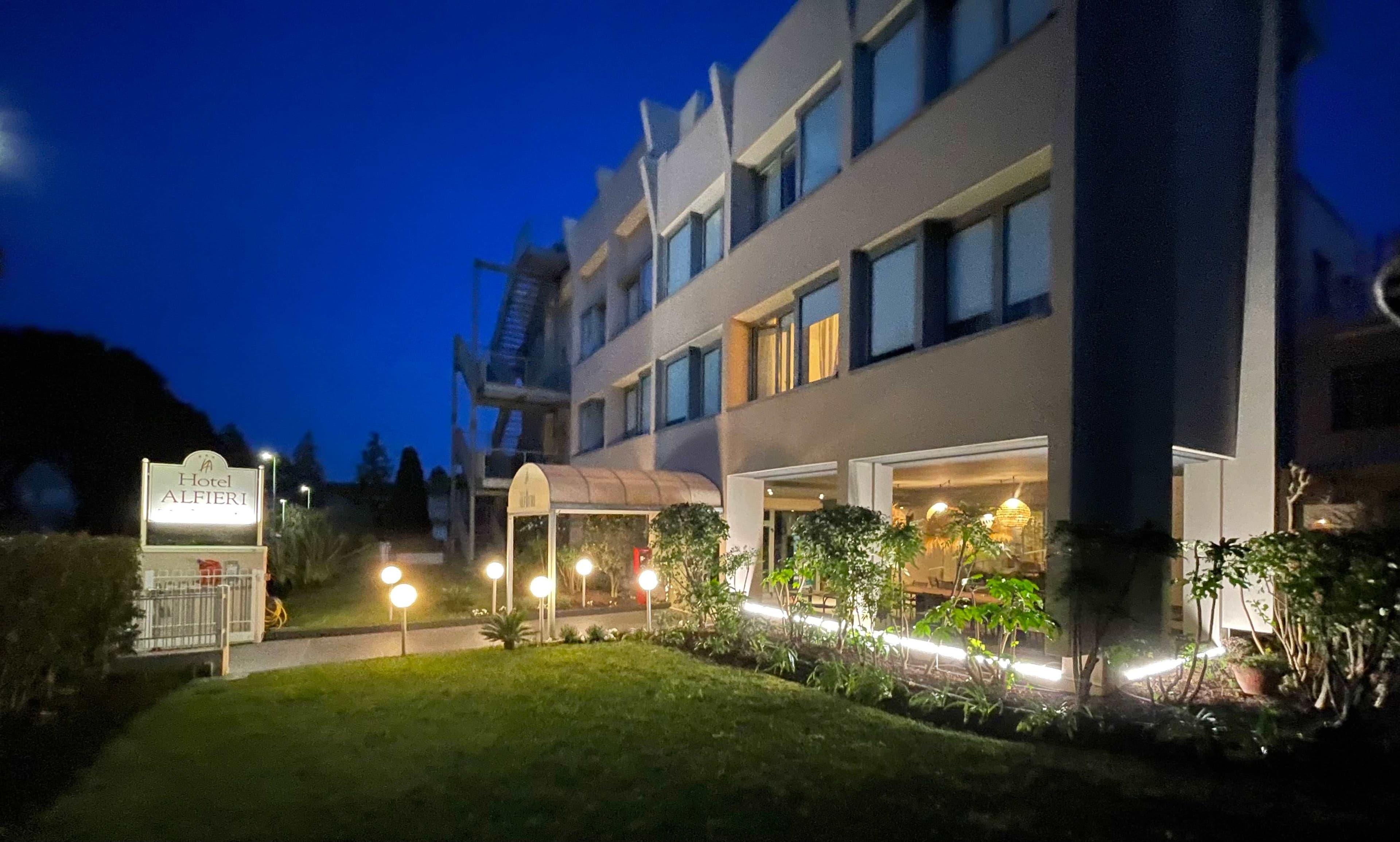 Hotel Alfieri Ansicht 3